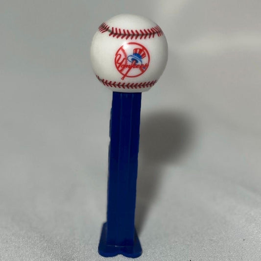 Vintage New York Yankees Pez Dispenser, Nostalgic Candy Holder, Collectible Baseball Gift