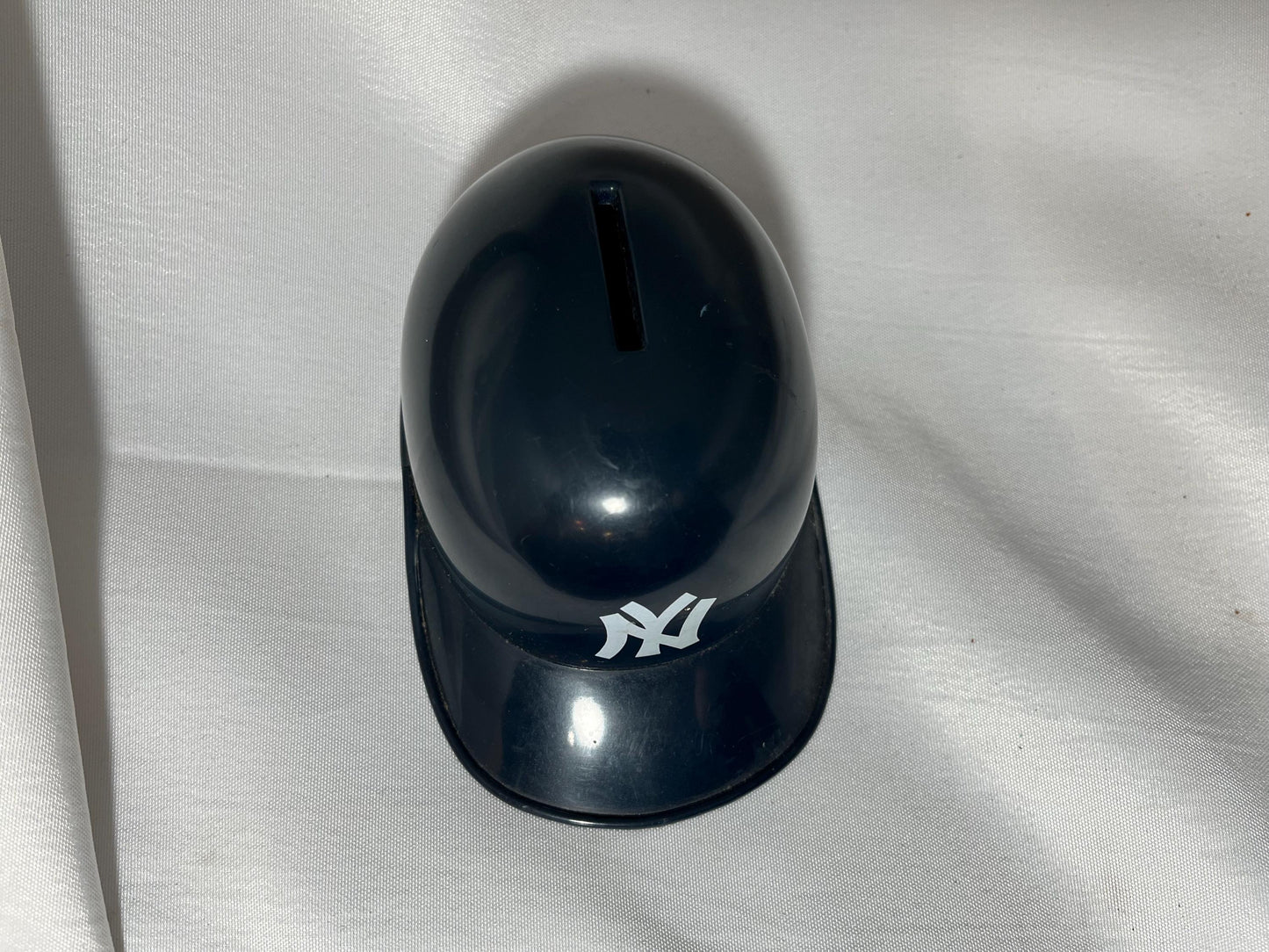 Vintage New York Yankees 1973 Hat Coin Bank, Baseball Memorabilia, 70s Piggy Bank Collectible