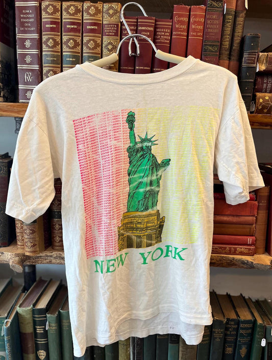 Vintage Statue of Liberty Graphic Tee, New York City T-shirt, Retro NYC Tourist Shirt