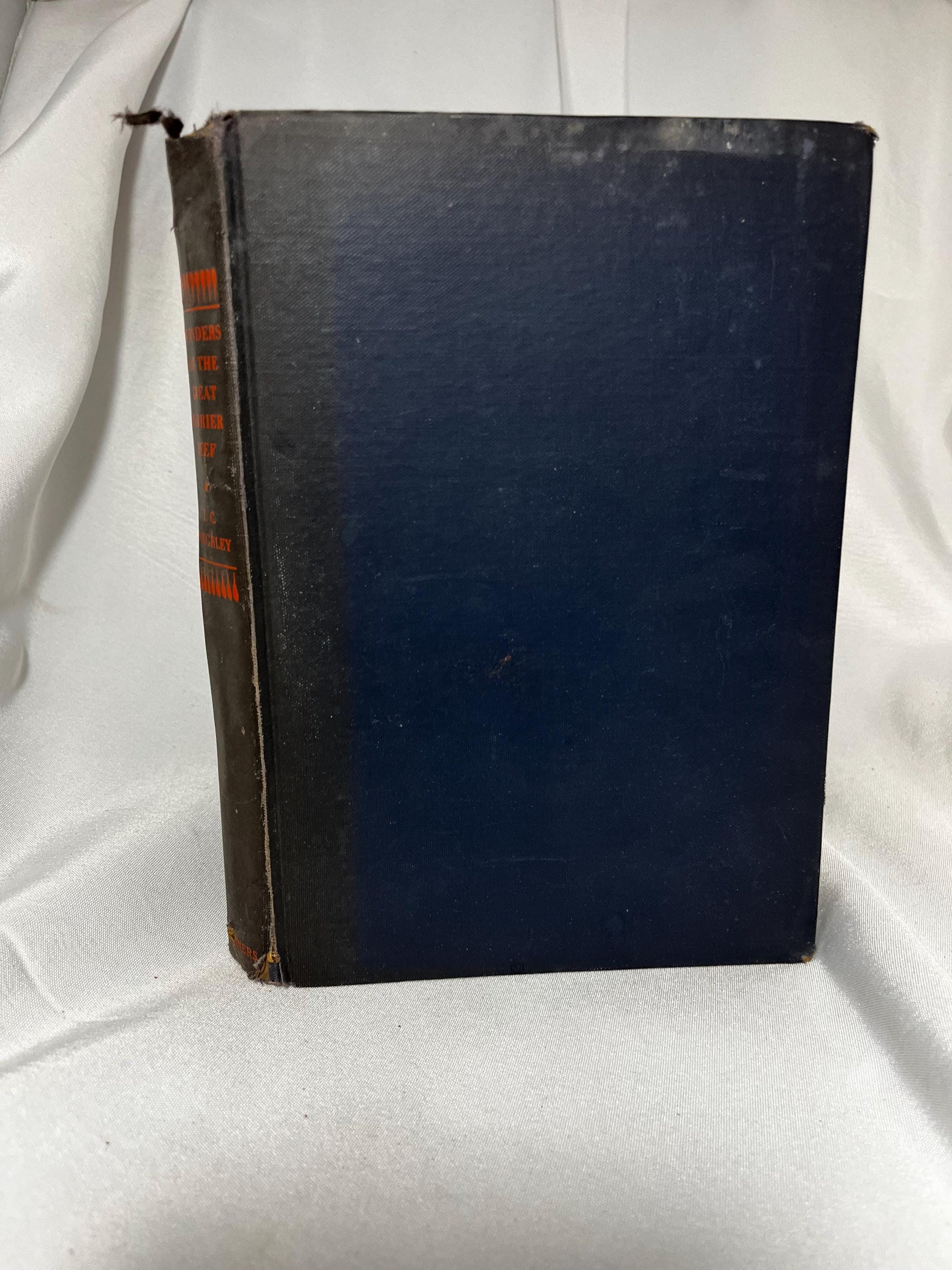 Vintage Wonders of the Great Barrier Reef Book, TC Roughley 1947 First Edition, Hardcover Marine Biology Australia