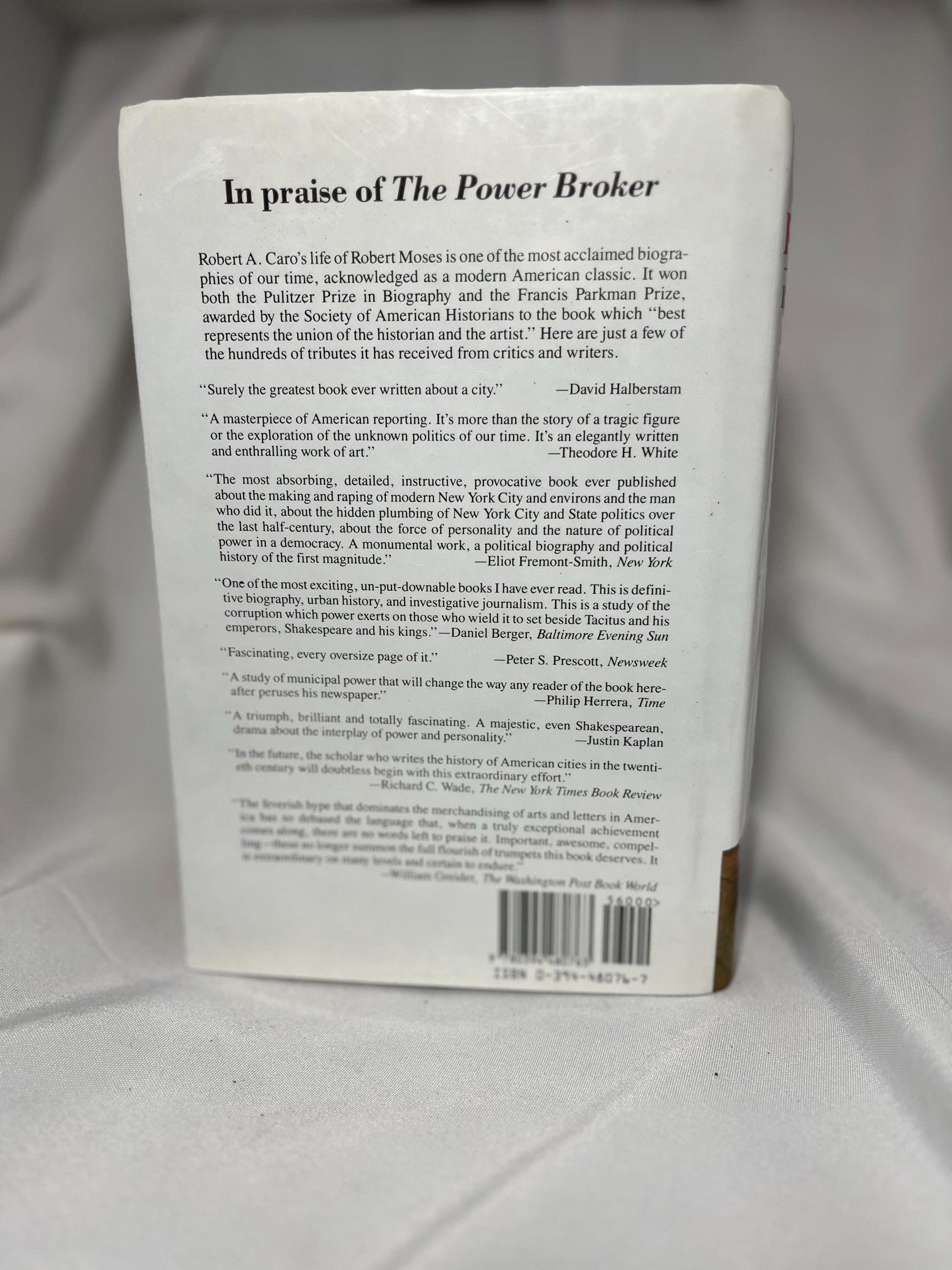 SIGNED The Power Broker: Robert Moses and the Fall of New York by Robert Caro 20th Century Biography Book