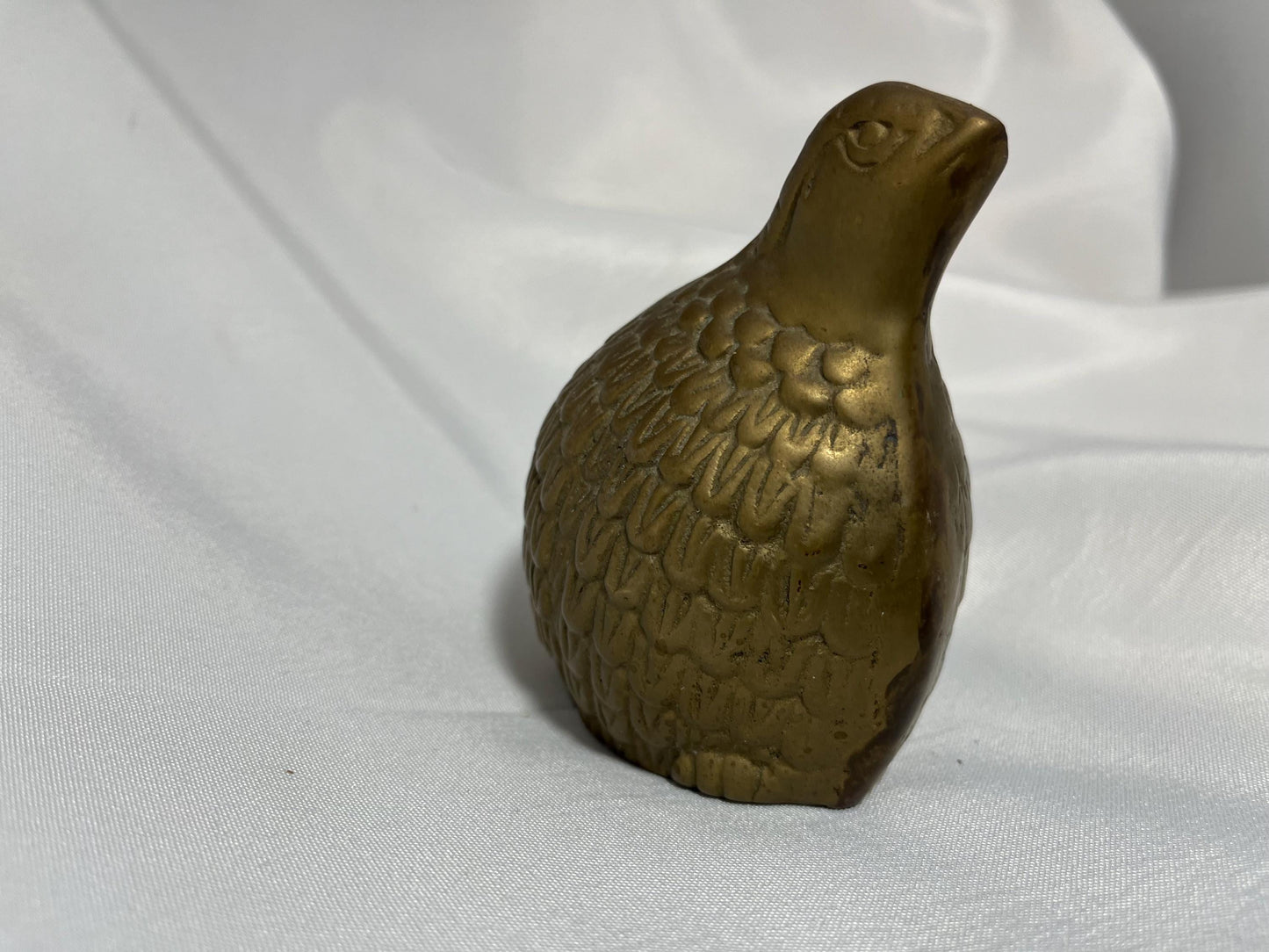 Vintage Brass Quail Paperweight, Mid Century Modern Bird Desk Decor, Retro 60s Office Accessory