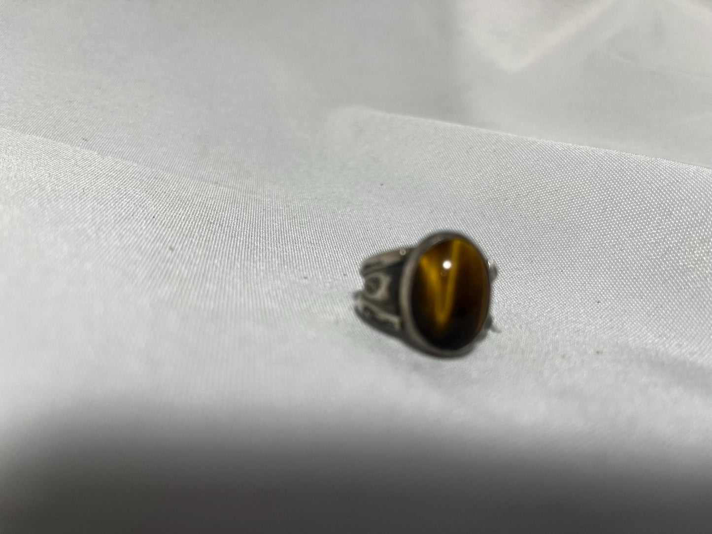 Vintage Tiger's Eye Silver Ring, 70s Boho Statement Ring, Handcrafted Women's Jewelry, Retro Gift