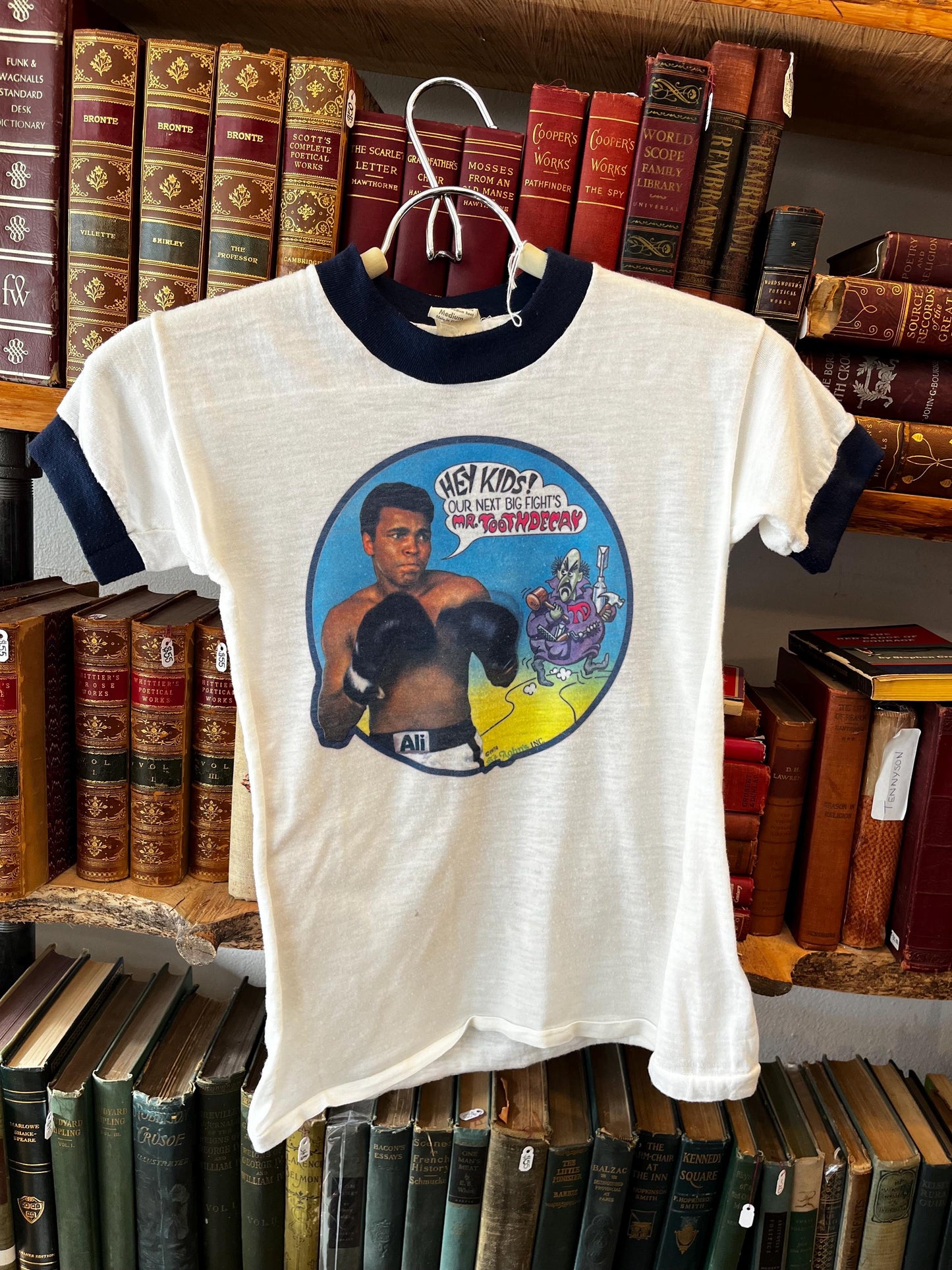 Muhammad Ali Vs. Tooth Decay Kids Tee, Sports Graphic Shirt, 1974 Vintage T-shirt, Child's Boxing Apparel