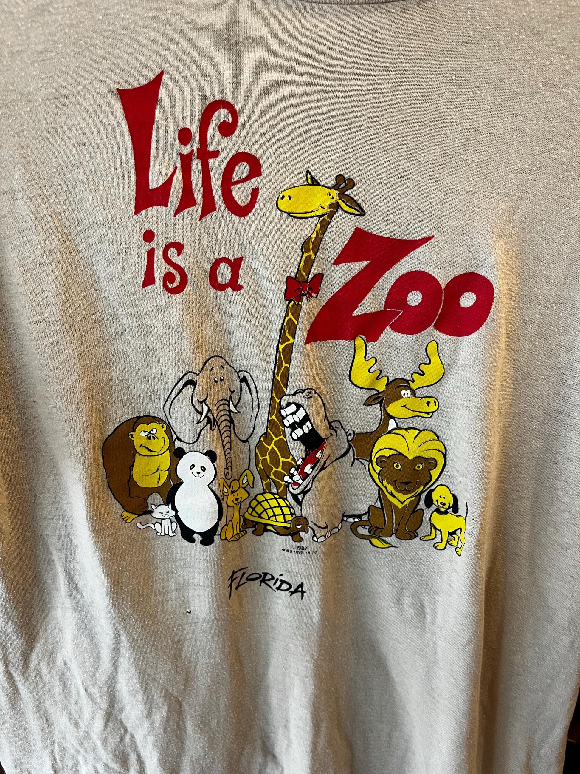 Vintage Life is a Zoo Florida Tee 1987, Graphic T-shirt, Retro 80s Fashion Shirt, Animal Lover Gift