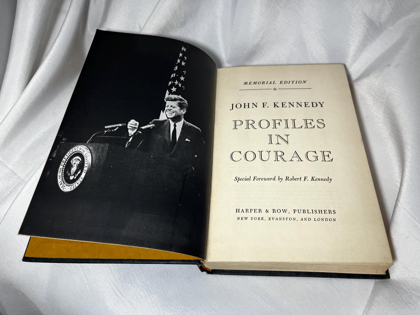 Vintage "Profiles in Courage" JFK Book Memorial Edition, Presidential History 1956, Collectible