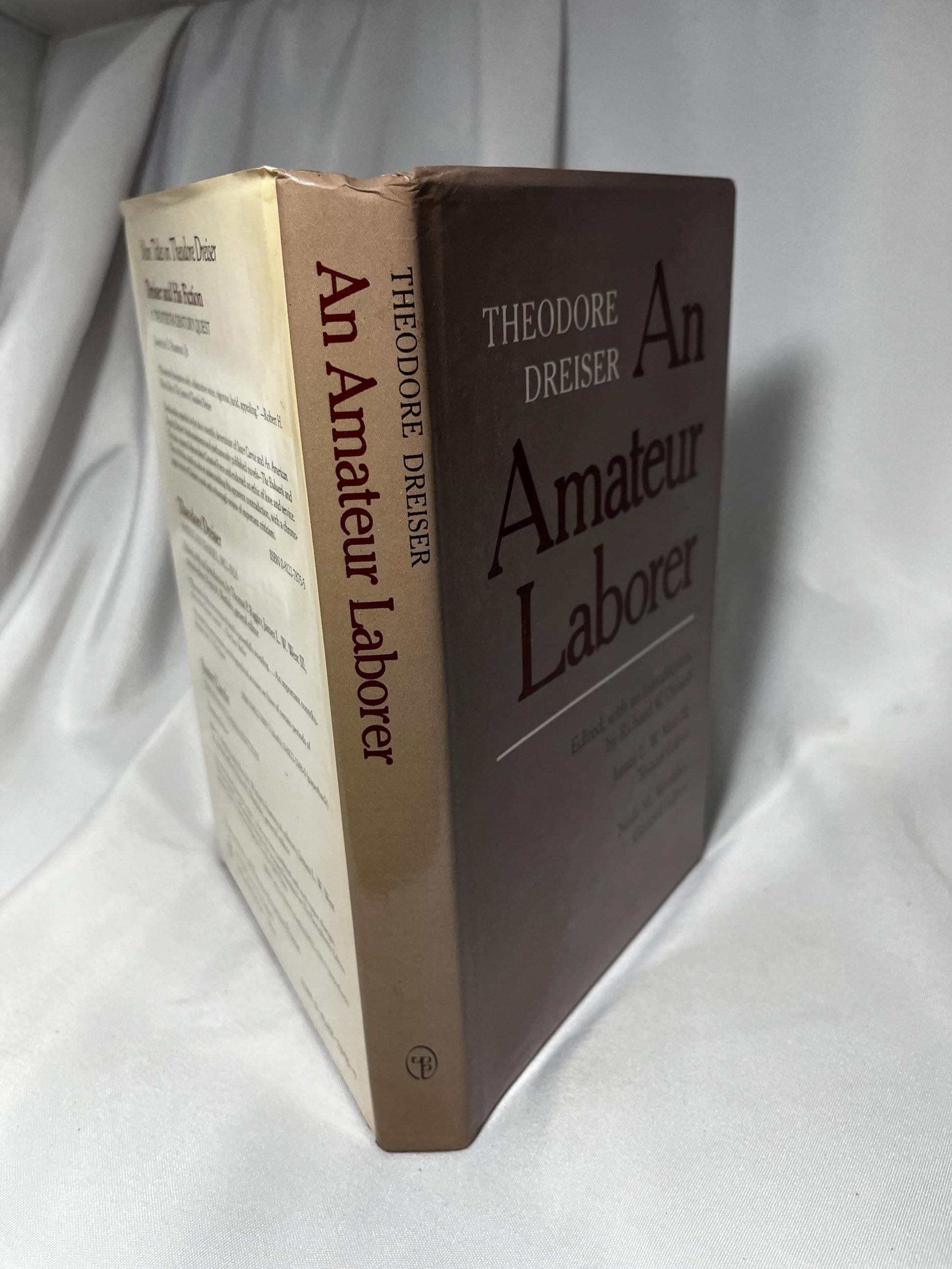 1983 "An Amateur Laborer" Theodore Dreiser Hardcover First Edition