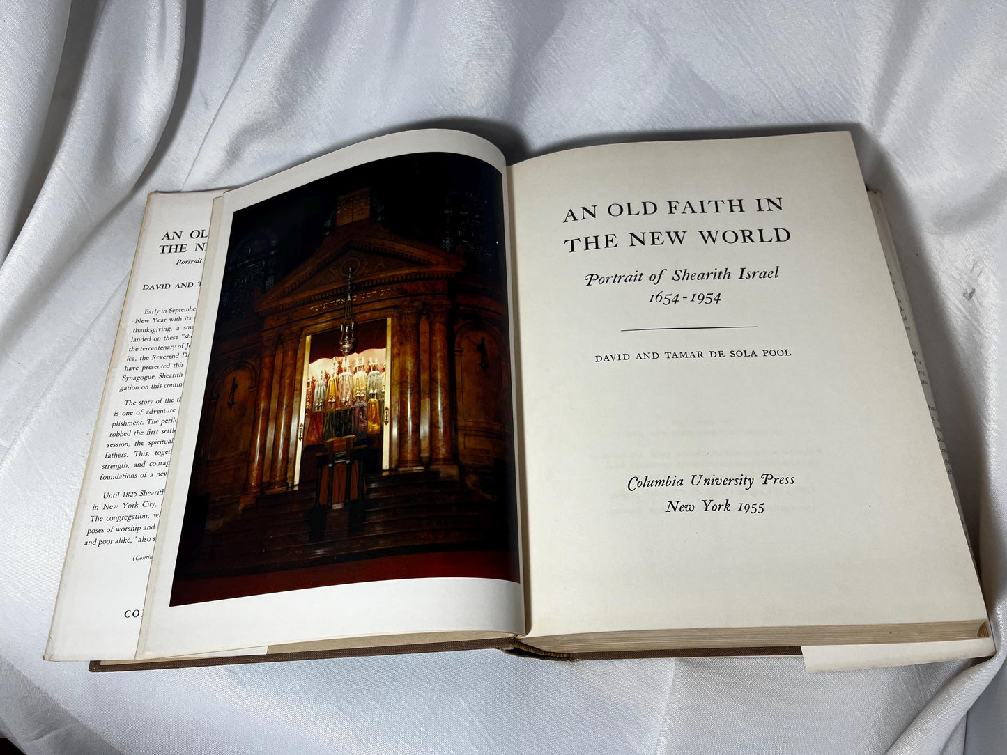 Hardcover Book "An Old Faith in the New World" 1955, Jewish History, Shearith Israel Portrait, First Edition