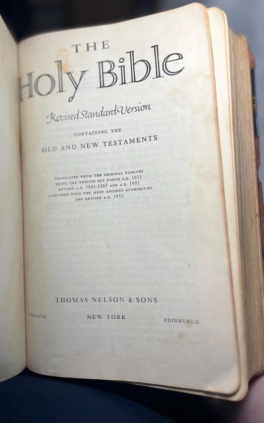 The Holy Bible Leatherbound 1952 Edition, Revised Standard Version, Vintage Christian Gift