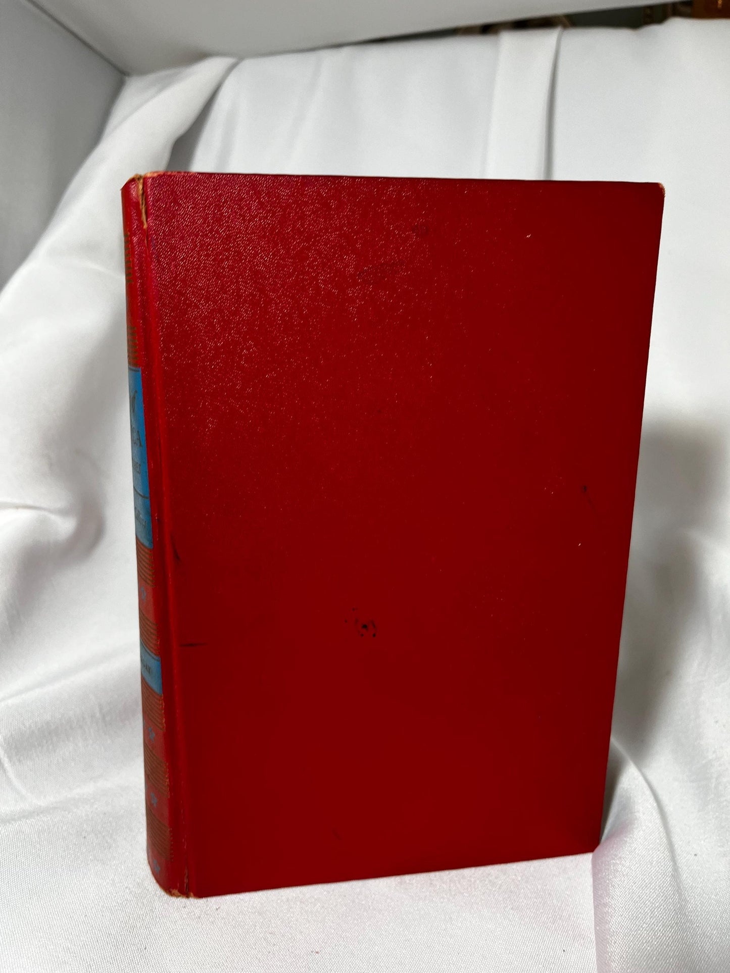 Vintage America in Pictures Hardcover Book 1953, USA Photography Collection by Alan C. Collins