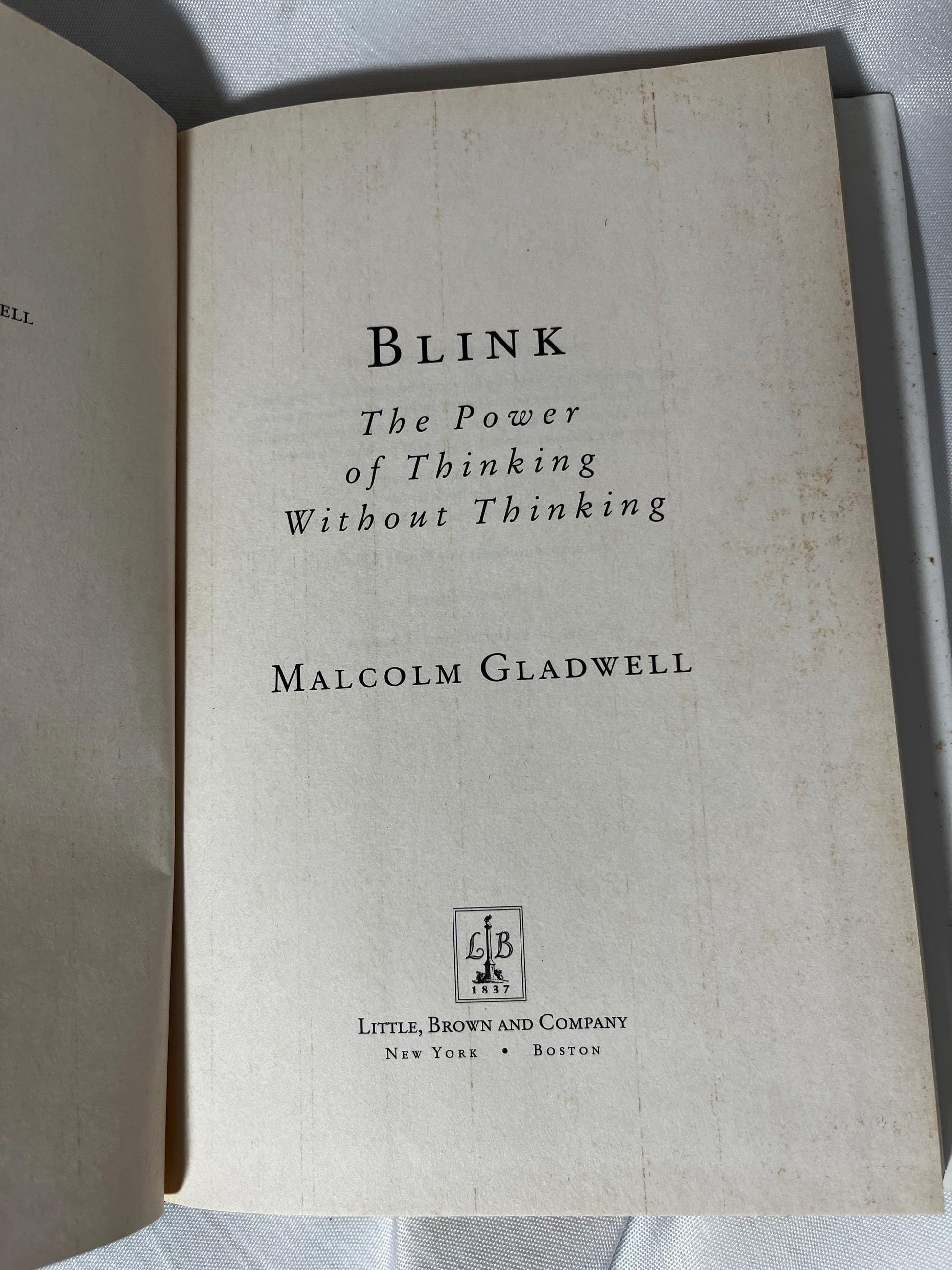 Blink Hardcover Book Malcolm Gladwell - First Edition 2005, Philosophy Reading Gift
