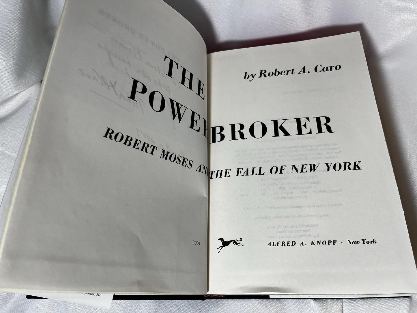 SIGNED The Power Broker: Robert Moses and the Fall of New York by Robert Caro 20th Century Biography Book