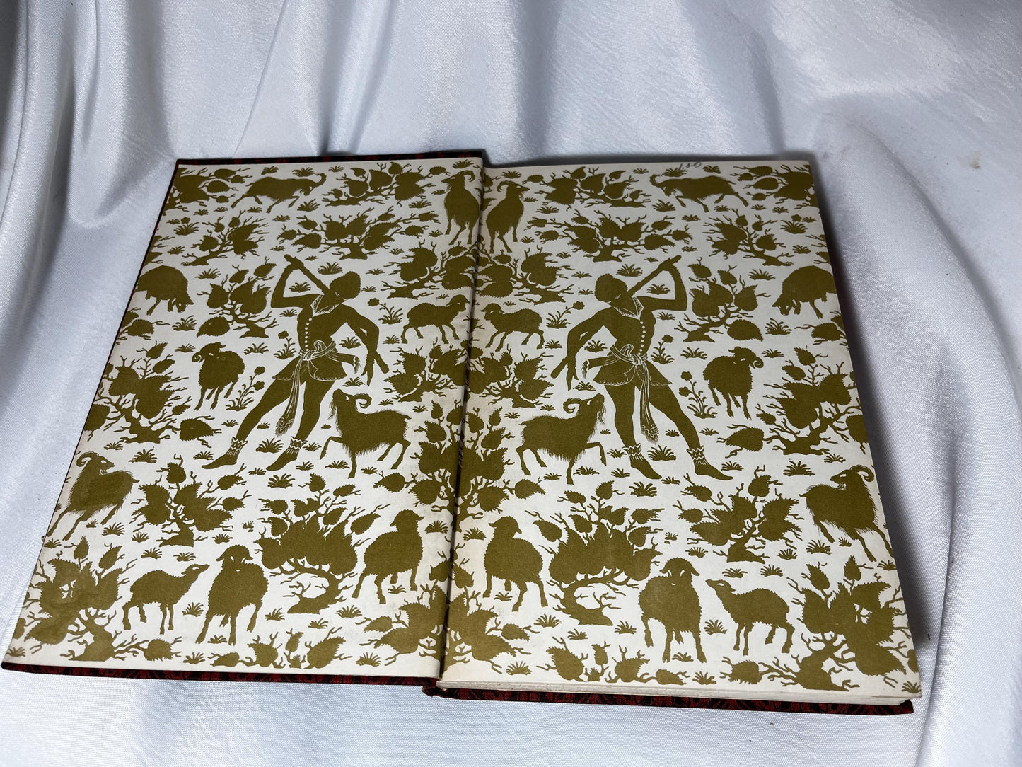 Rubáiyát of Omar Khayyám 1947 Hardcover, Edward FitzGerald Translation, English US Edition, 13th Century Poetry