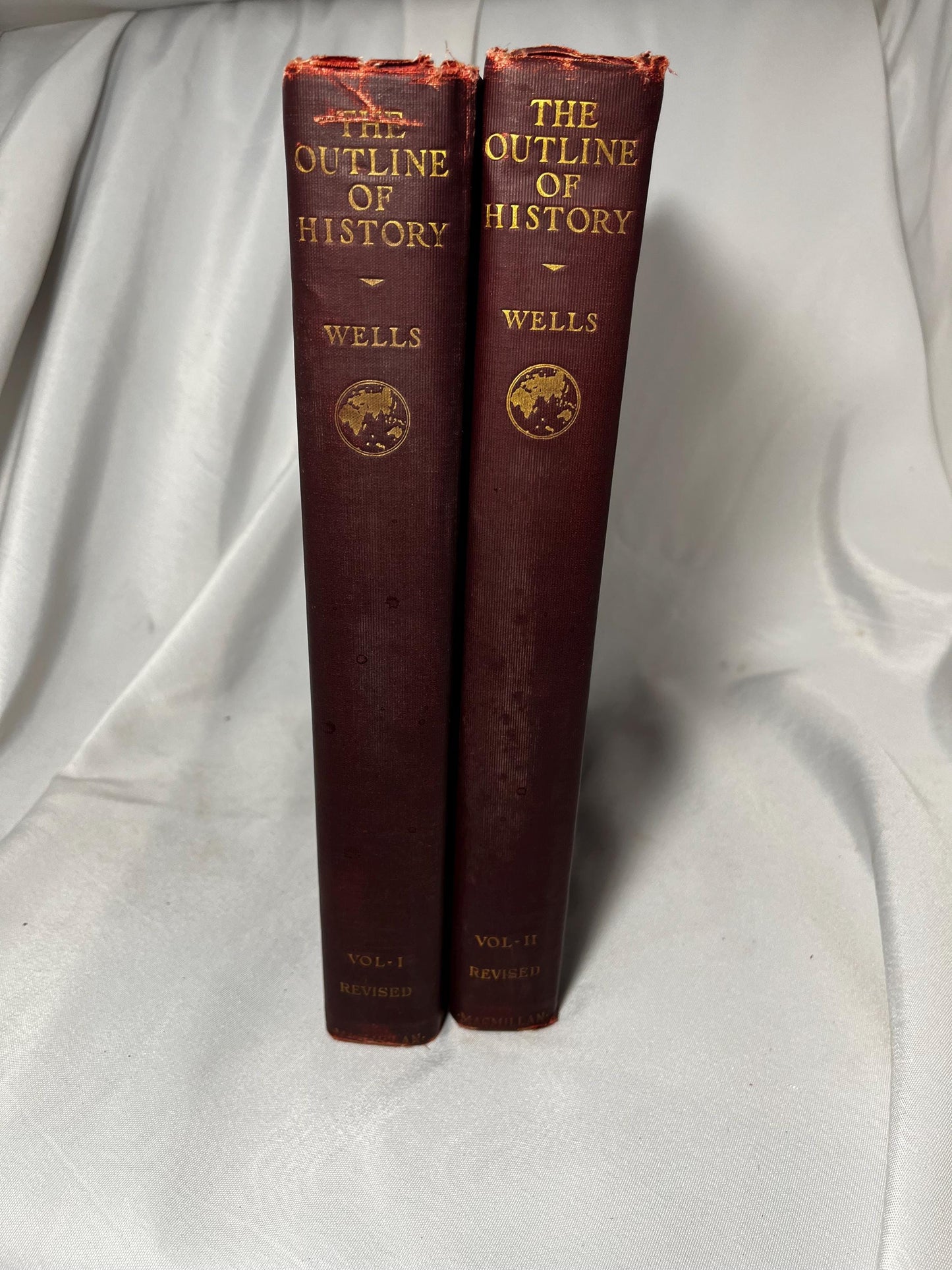 H.G. Wells History Book Set, The Outline of History Volumes I & II, 1926 Hardcover Edition