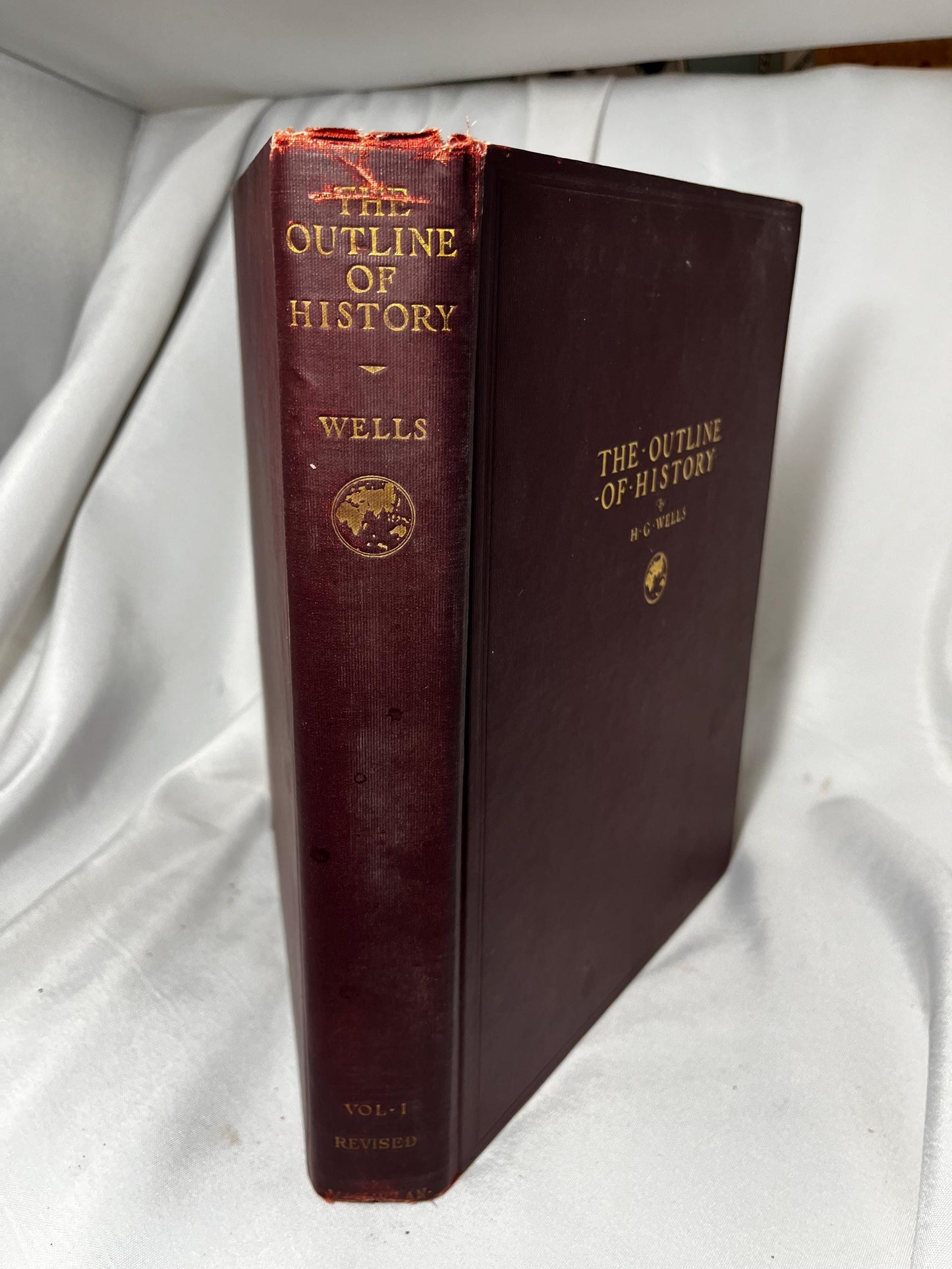 H.G. Wells History Book Set, The Outline of History Volumes I & II, 1926 Hardcover Edition