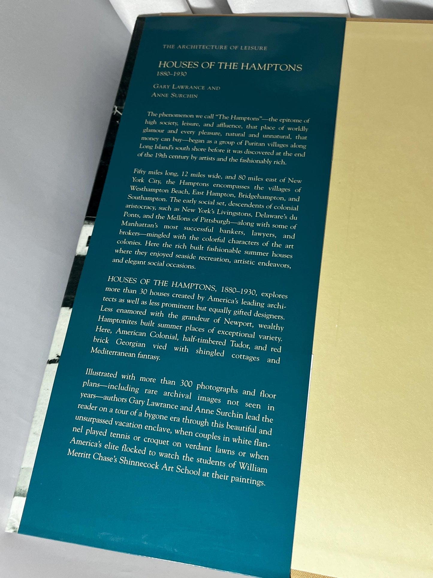 Houses of the Hamptons 1880-1930 Hardcover First Edition by Gary Lawrance, Anne Surchin, East End Long Island Photography