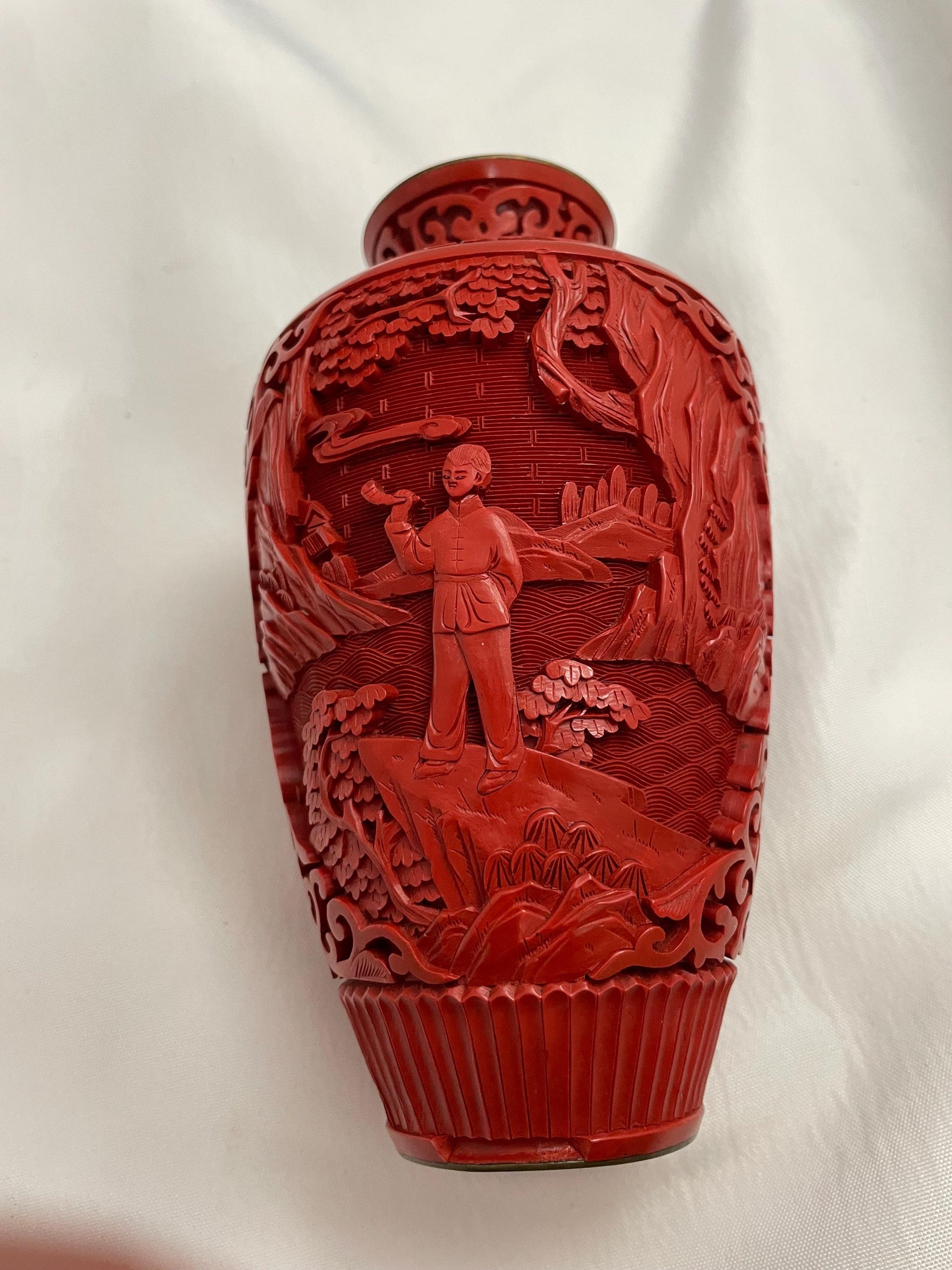 Vintage Mid Century Red Cinnabar Laquer vase.