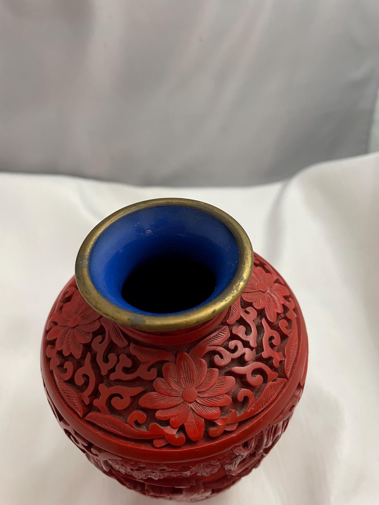Vintage Mid Century Red Cinnabar Laquer vase.