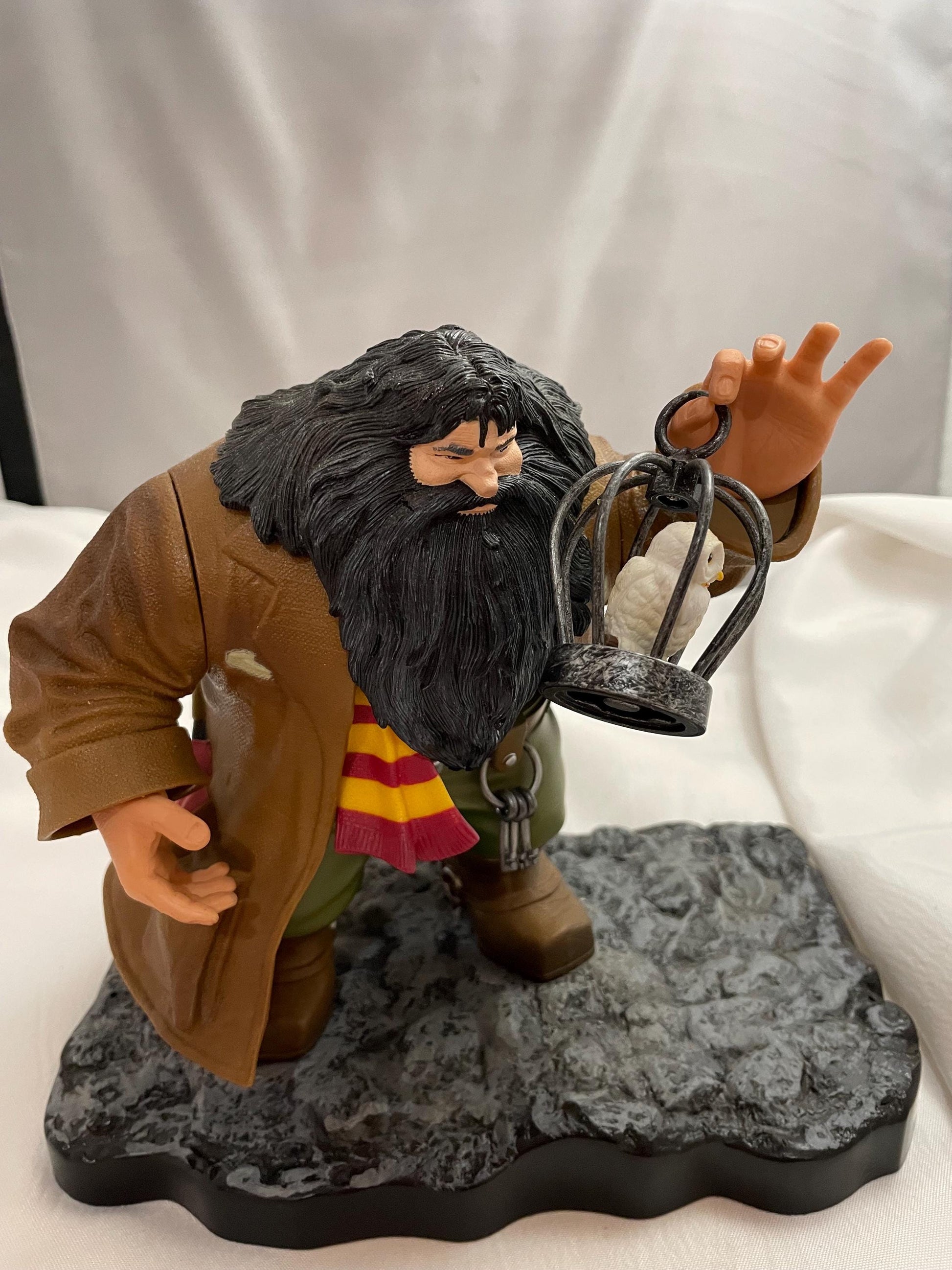 Harry Potter” Hagrids Gift” collectible figurine.