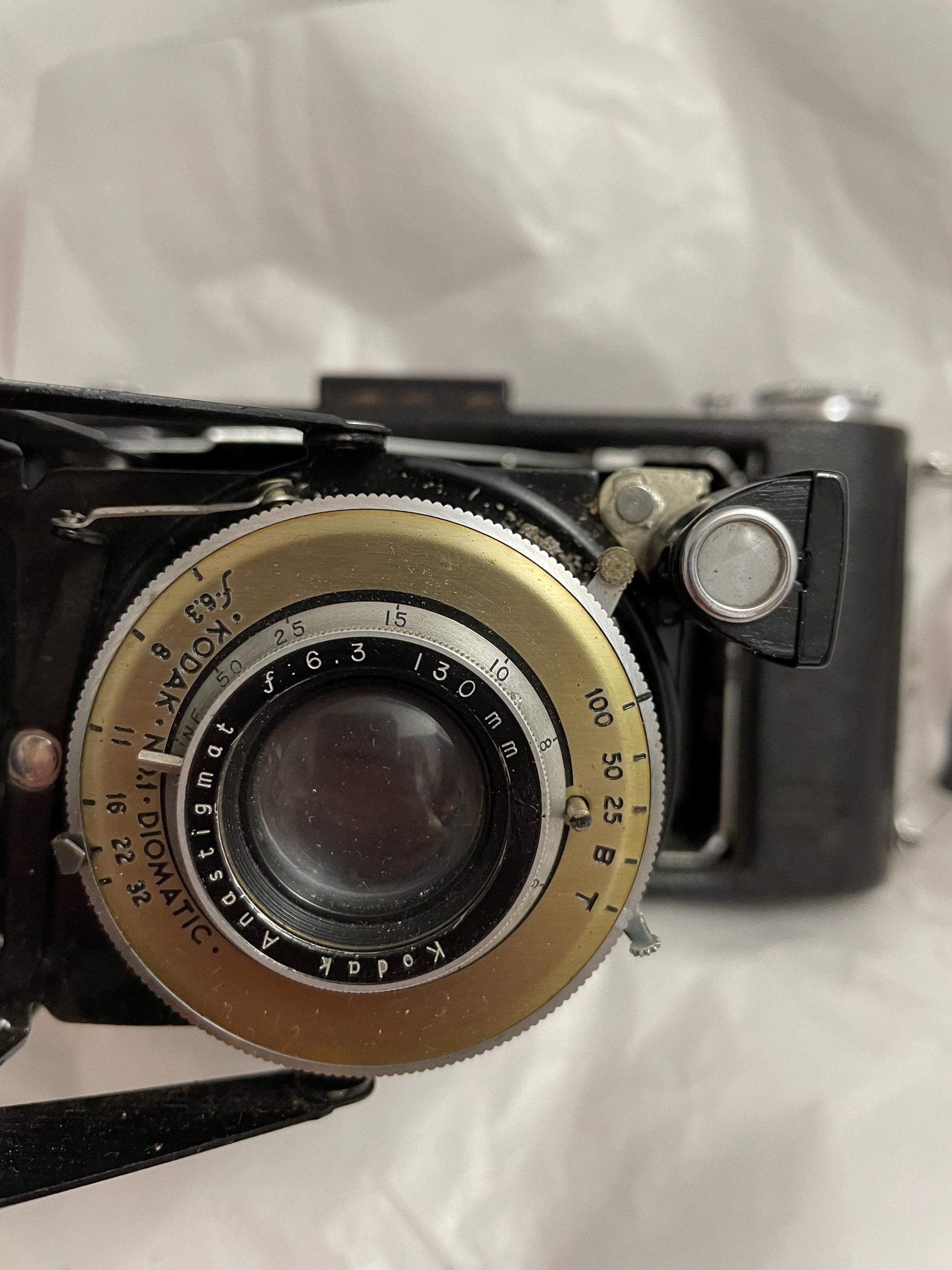 Vintage Kodak Jiffy 6-16 Camera w/ Twinder lens.