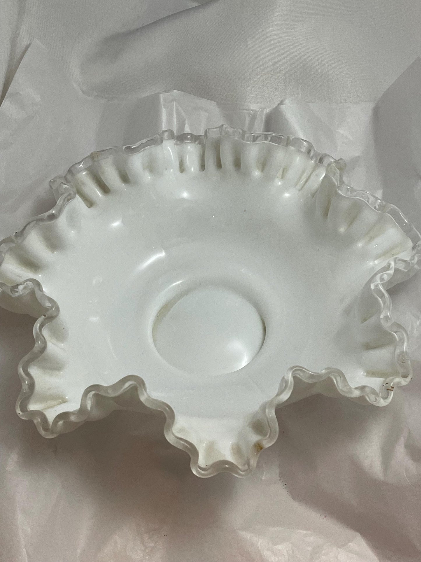 Fenton Silvercrest Glass Fruit Bowl W/ crimped & ruffled edges.