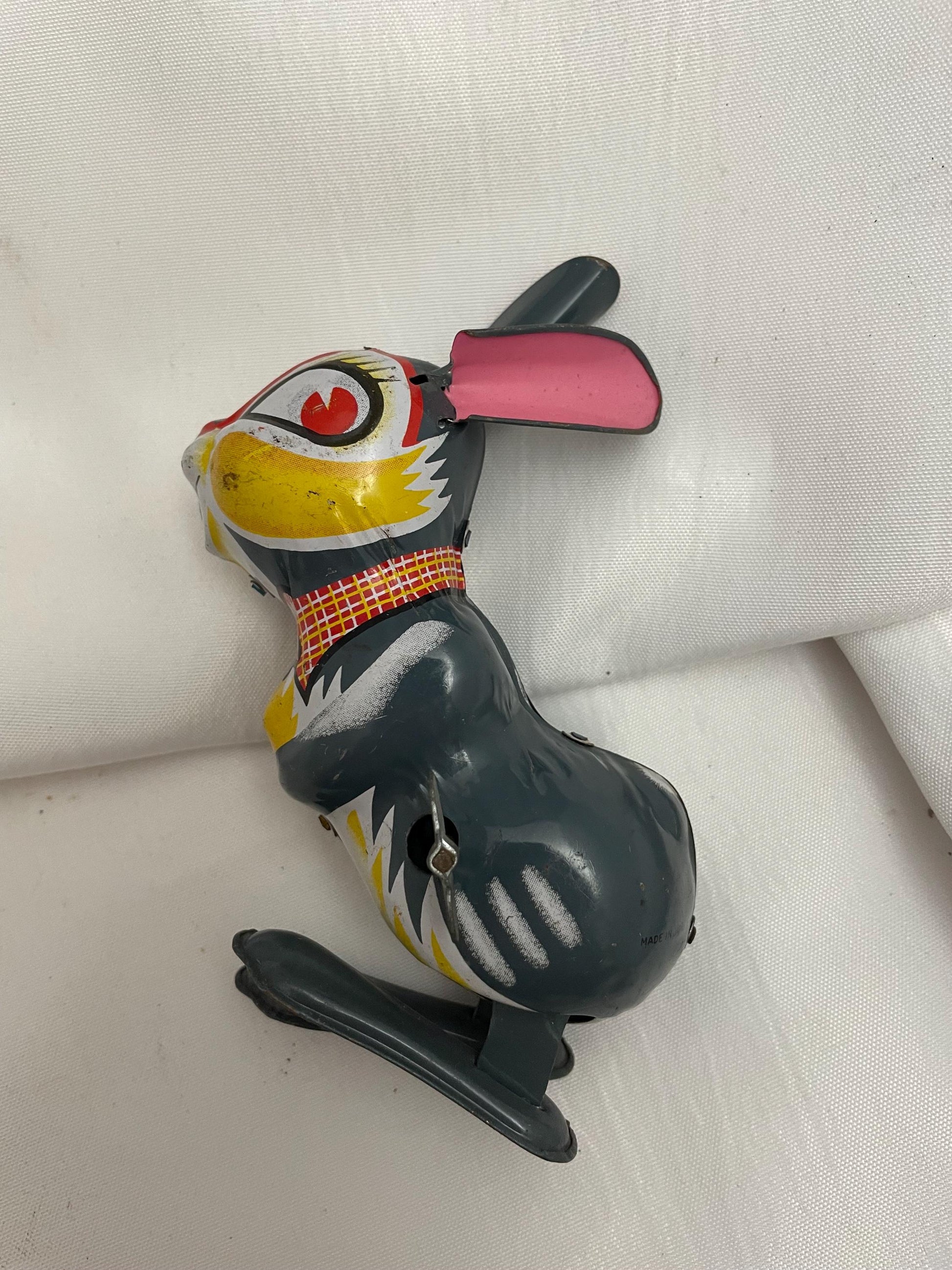 vintage tin toy wind up hopping rabbit