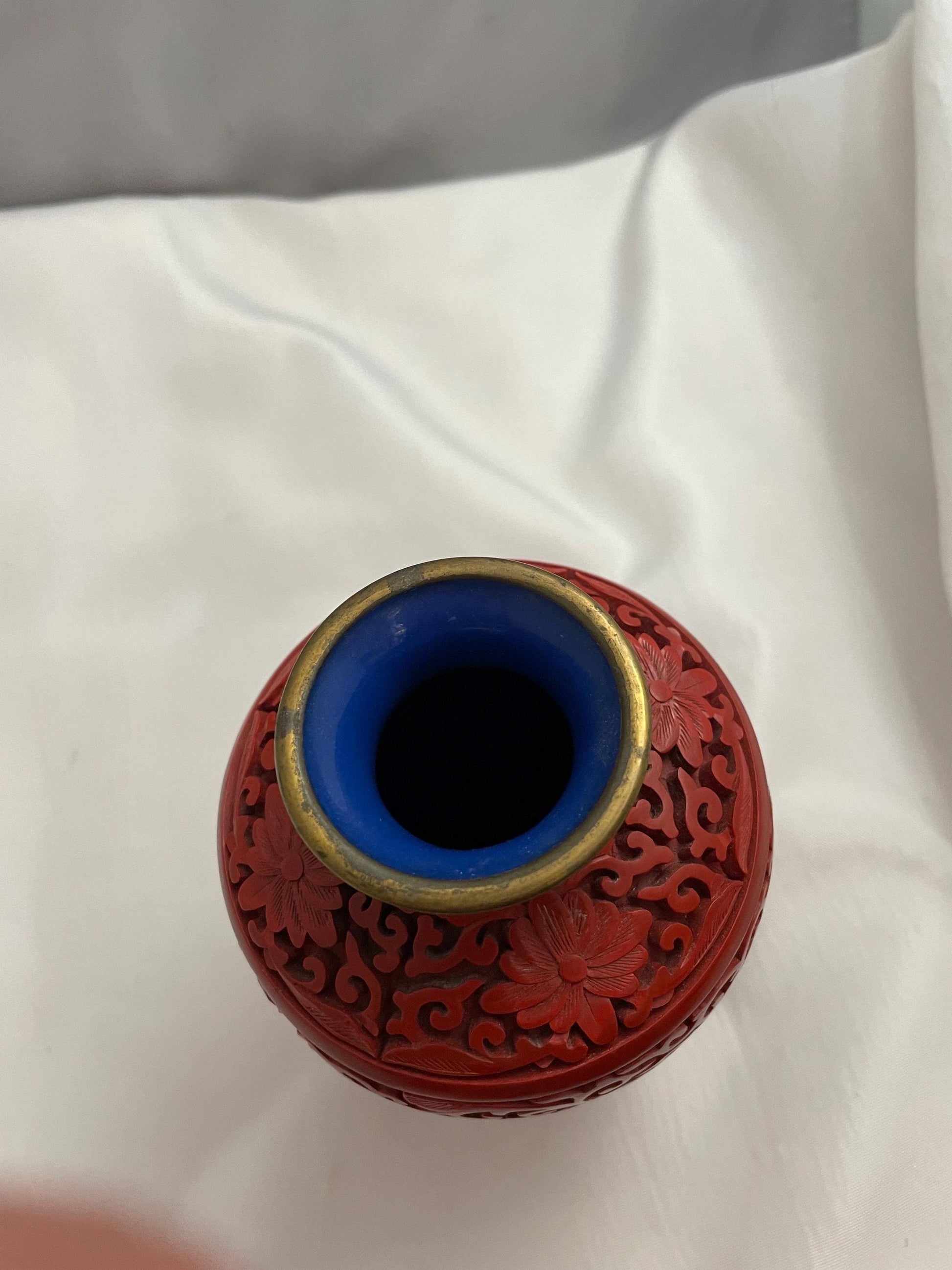 Vintage Mid Century Red Cinnabar Laquer vase.