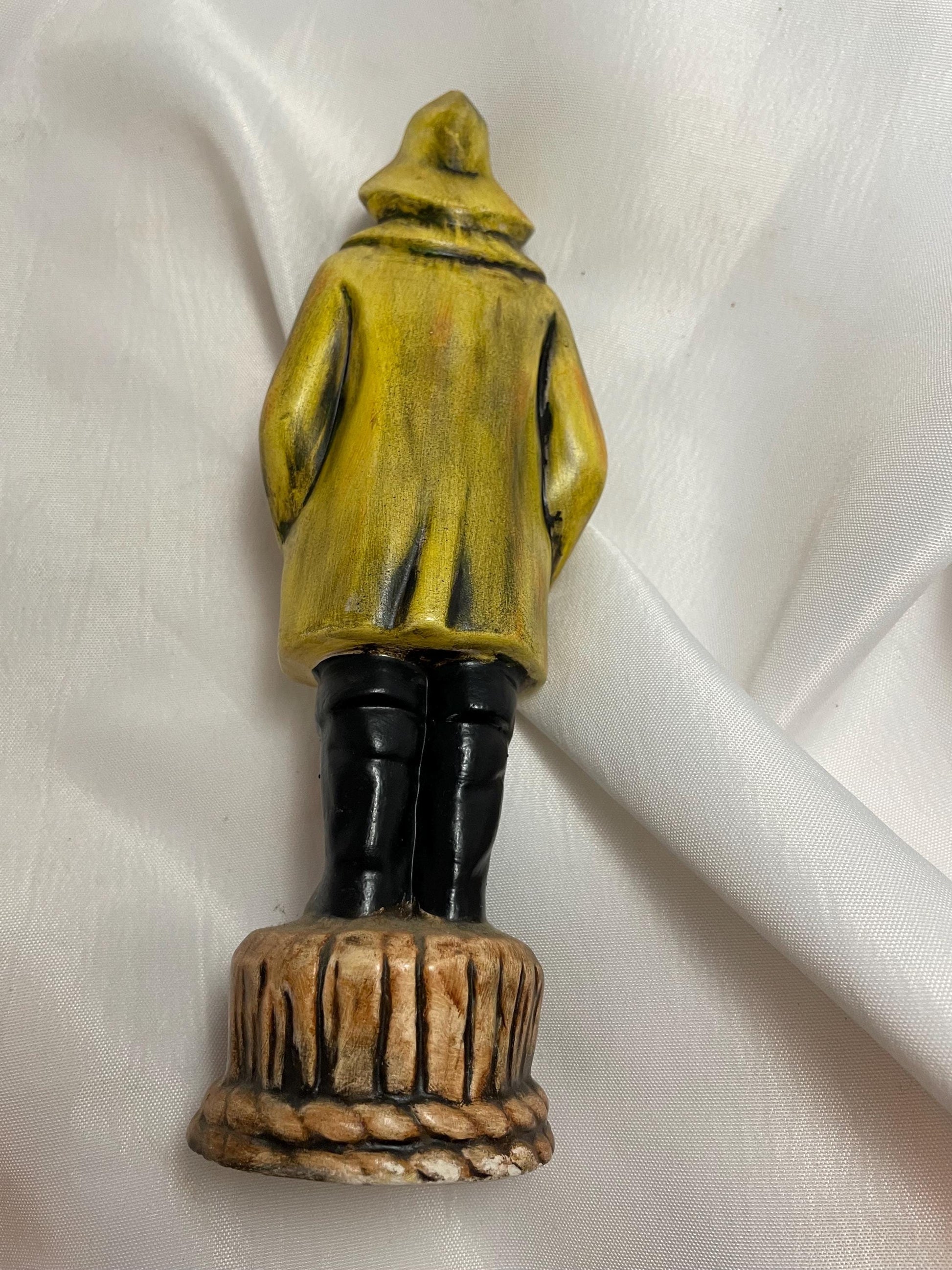 Vintage Ceramic Old Sailor Captain Figurine.