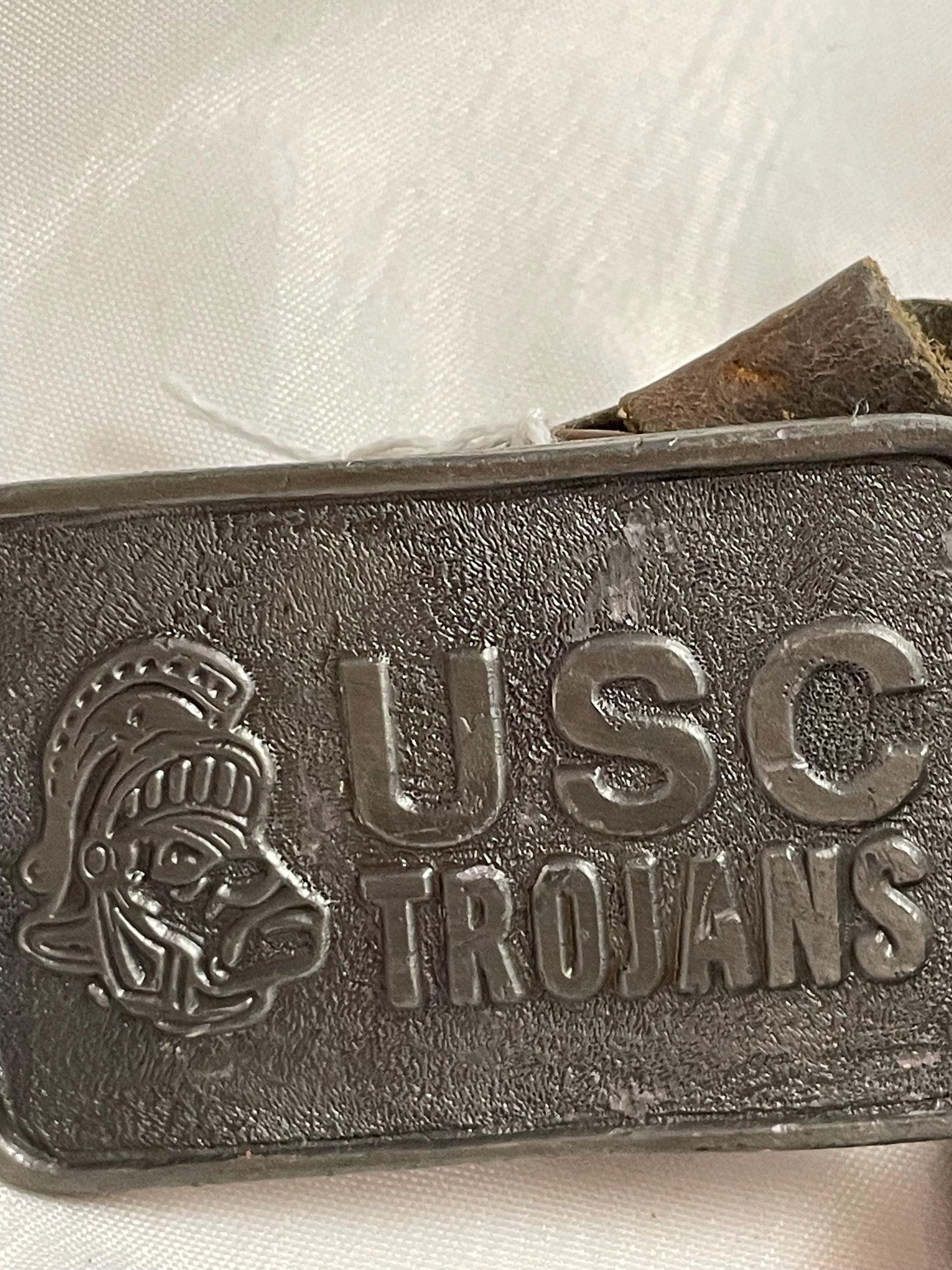 USC Trojans Leather belt with Emblem Buckle.