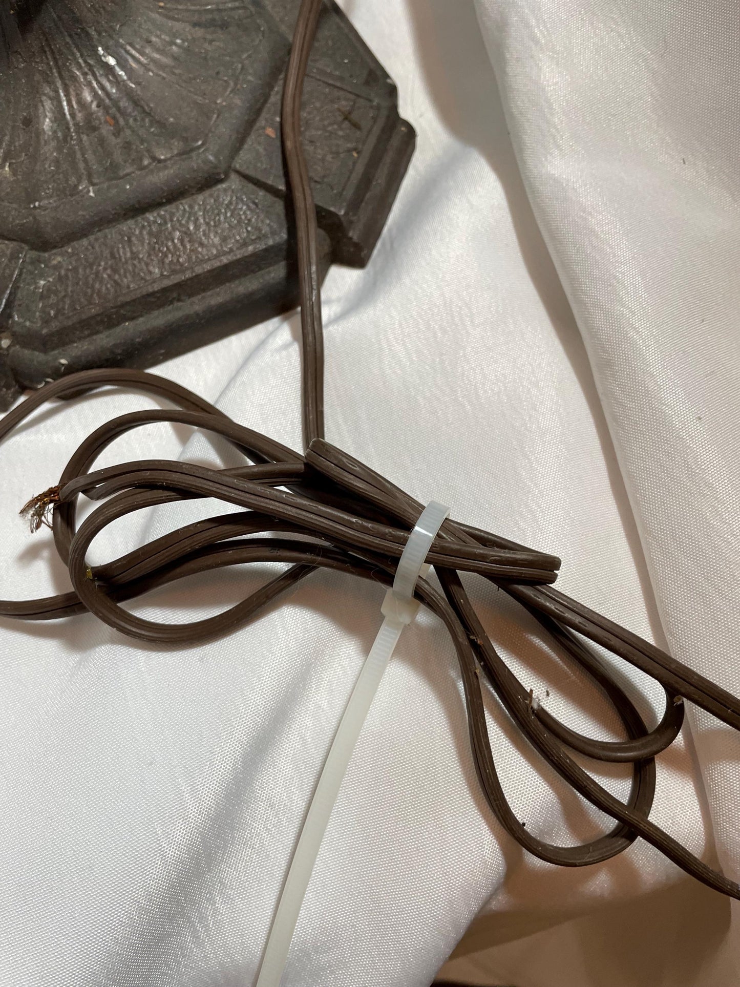 4 panel Slag glass tropical overlay , ornamental base.