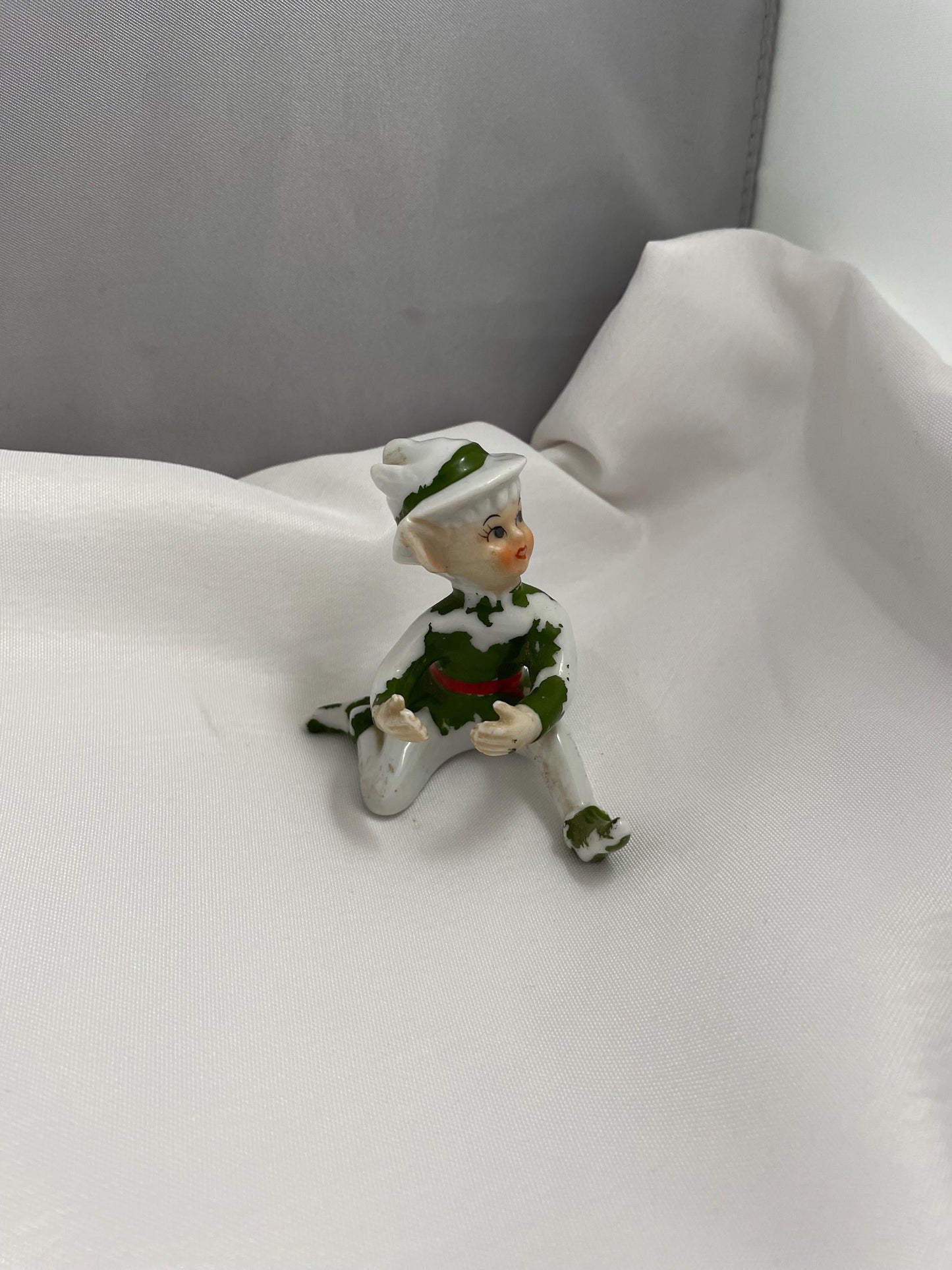 Vintage Christmas Pixie elves Figurine. Needs paint touch ups.