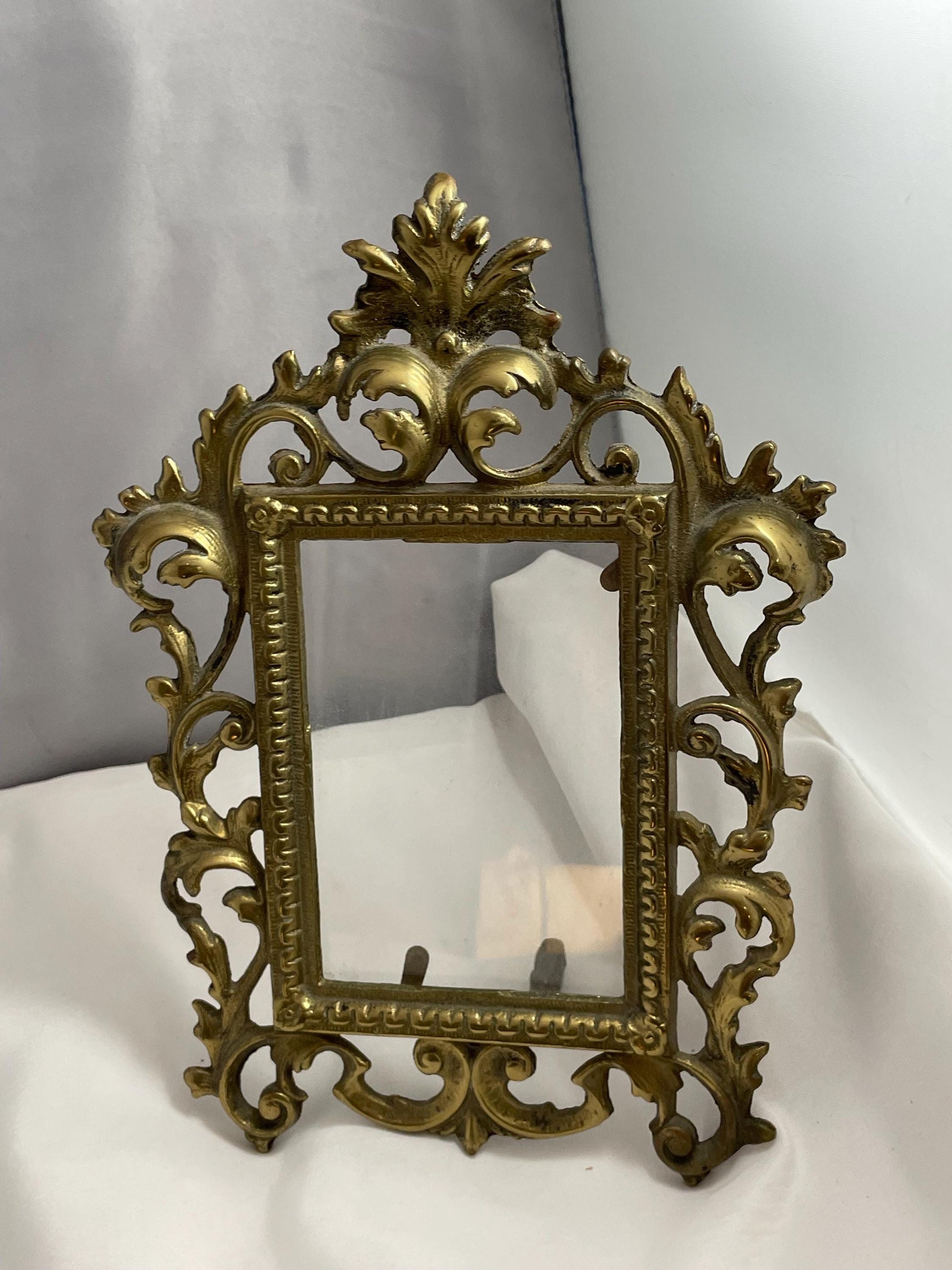 Antique Ornate solid Victorian picture frame cast metal and glass. 6x4.