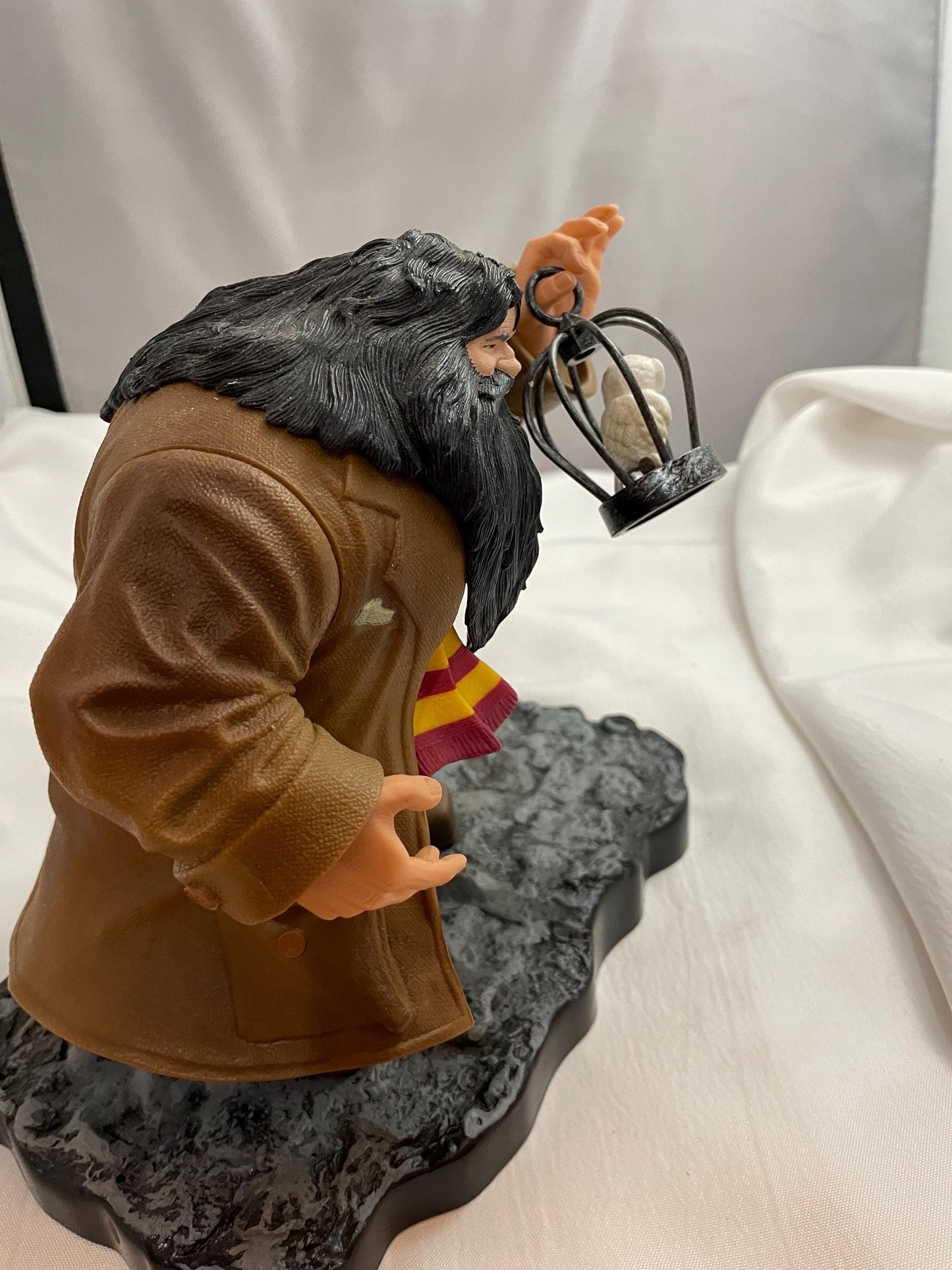 Harry Potter” Hagrids Gift” collectible figurine.