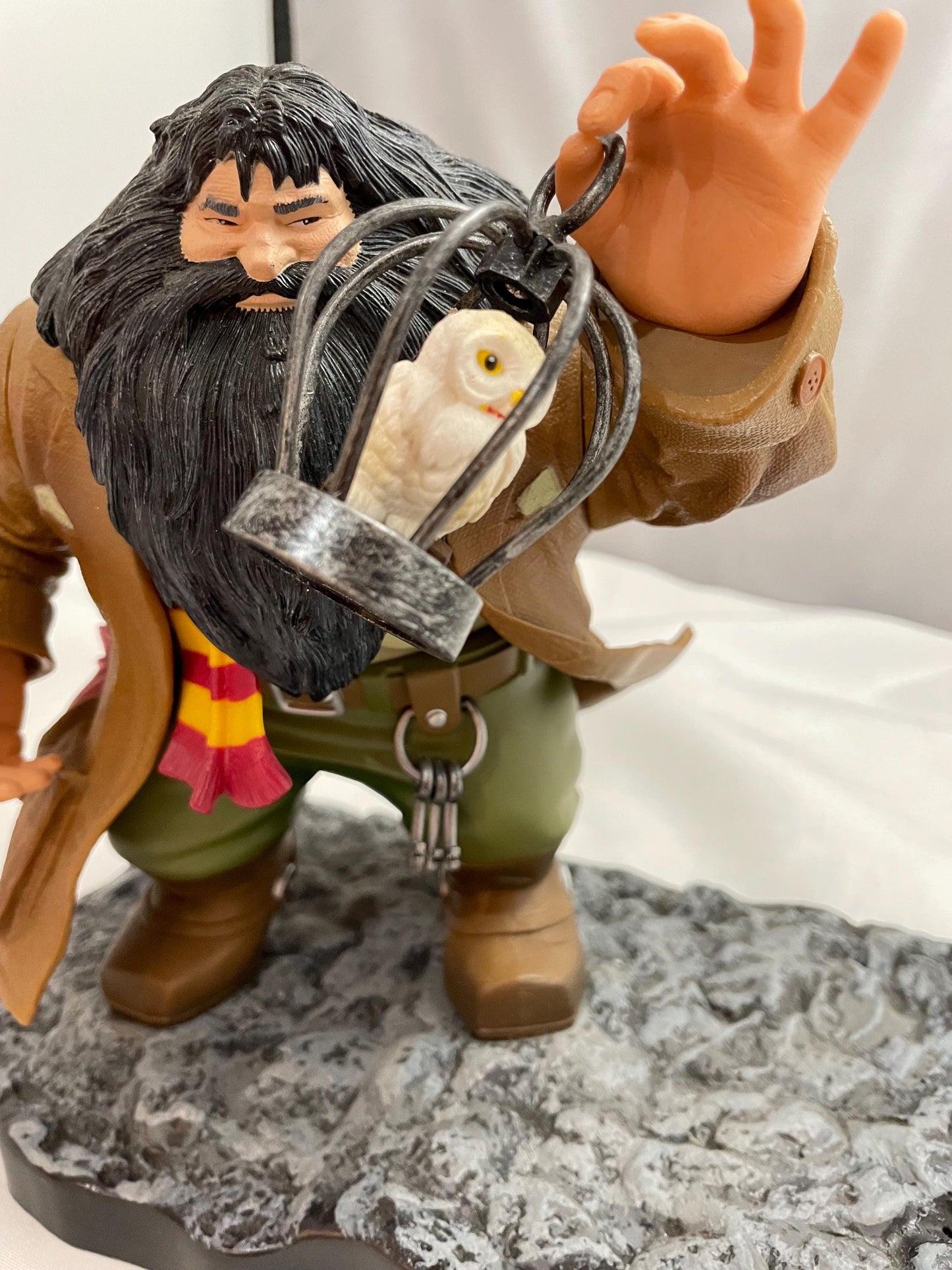 Harry Potter” Hagrids Gift” collectible figurine.