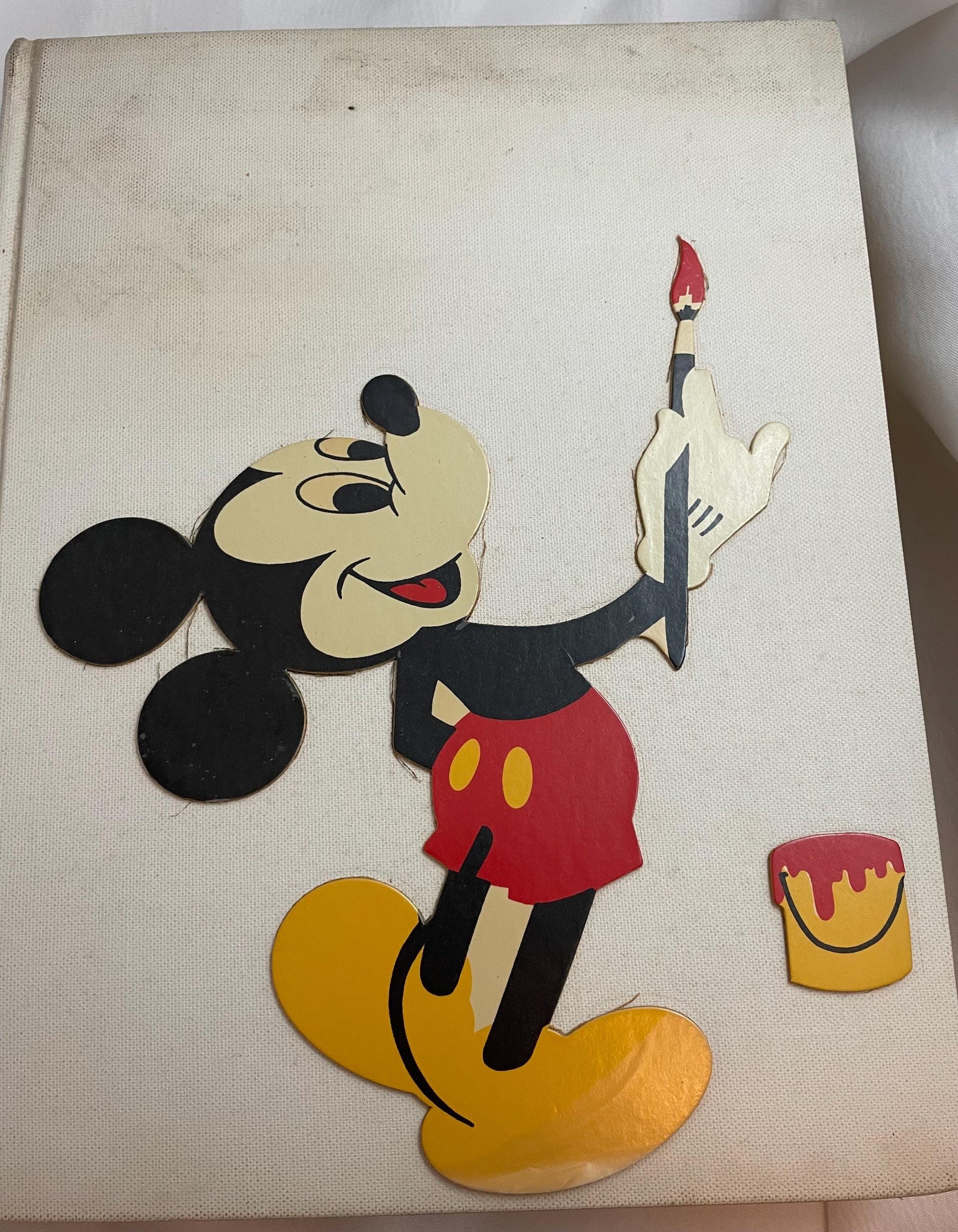 The Art Of Walt Disney By Christopher Finch. collectible. Cellophane in poor condition but removable.