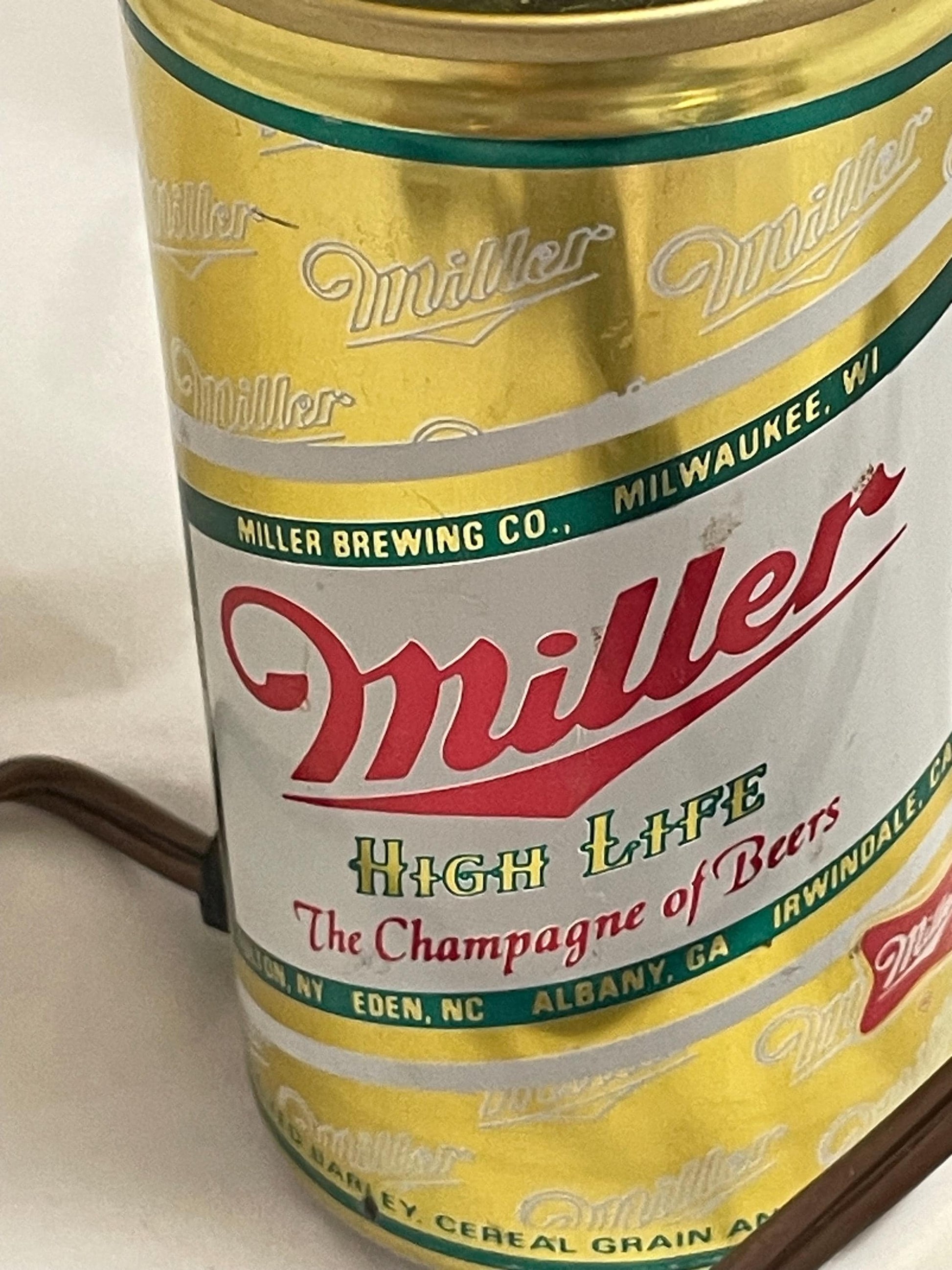 Miller High Life Electric Light. Works, needs new bulb.