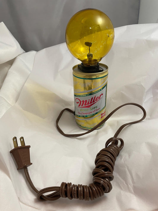 Miller High Life Electric Light. Works, needs new bulb.