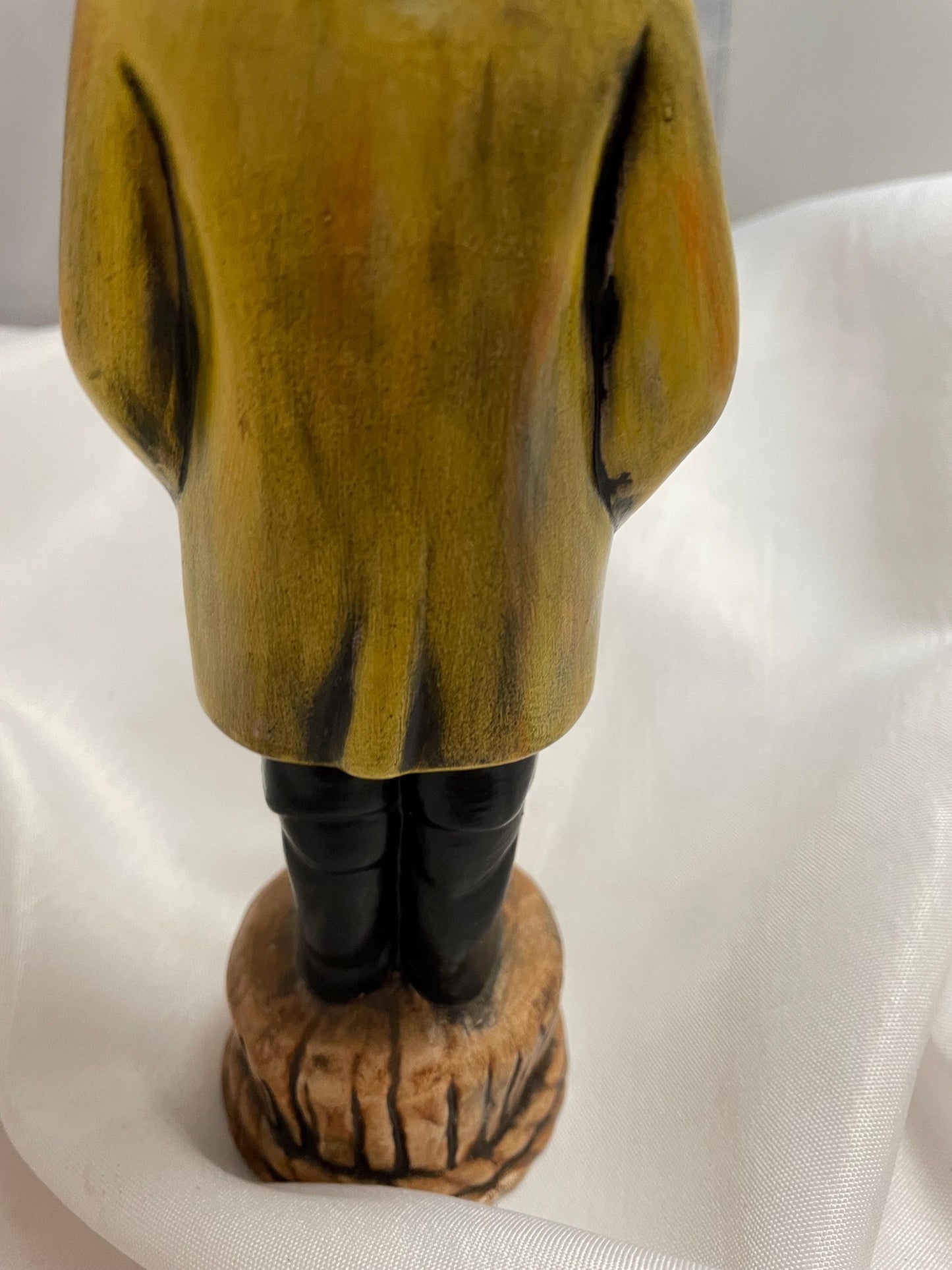 Vintage Ceramic Old Sailor Captain Figurine.