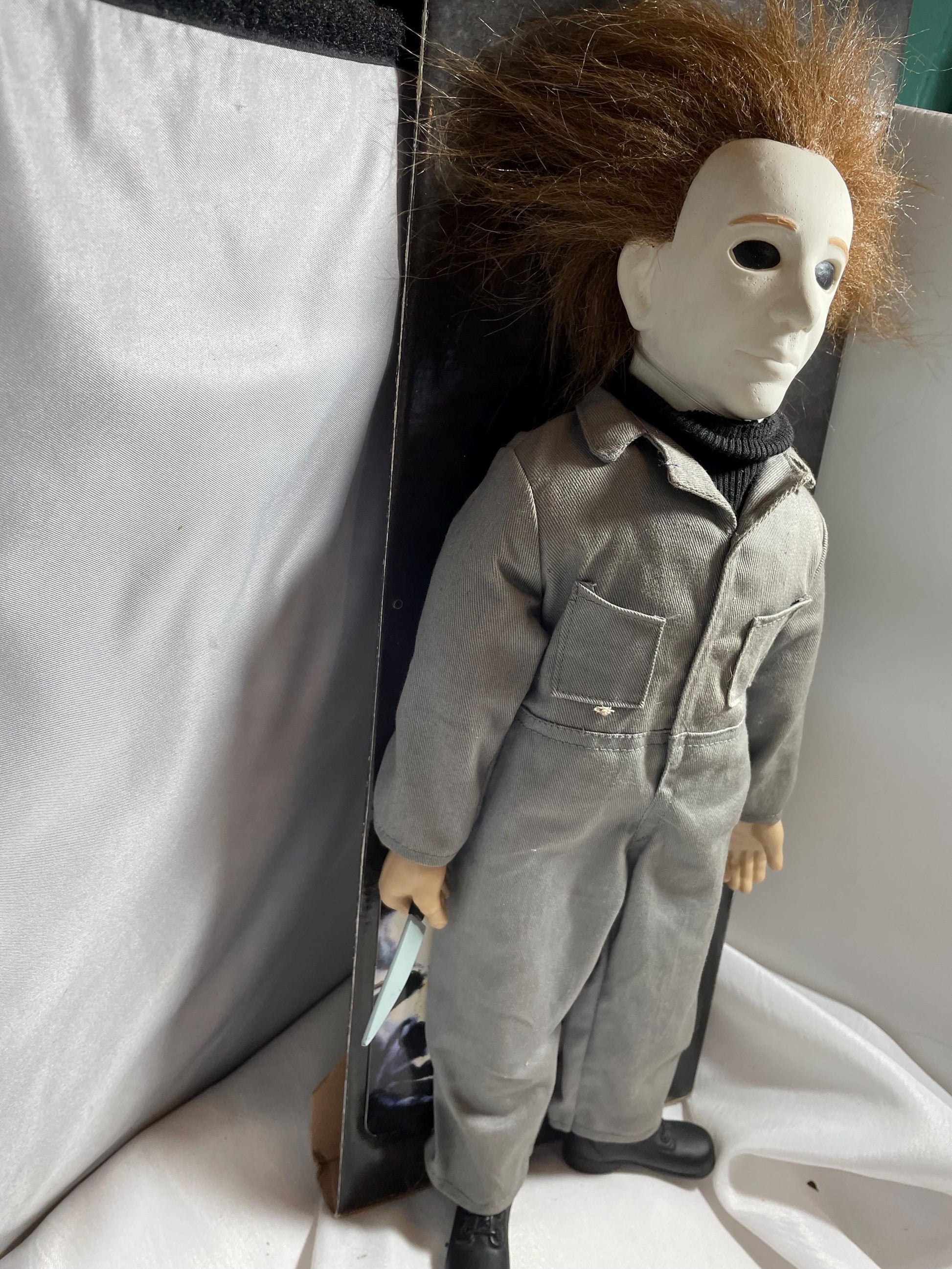 1998 Michael Myers 18” Talking doll RIP Series Spencers Gifts. Halloween.