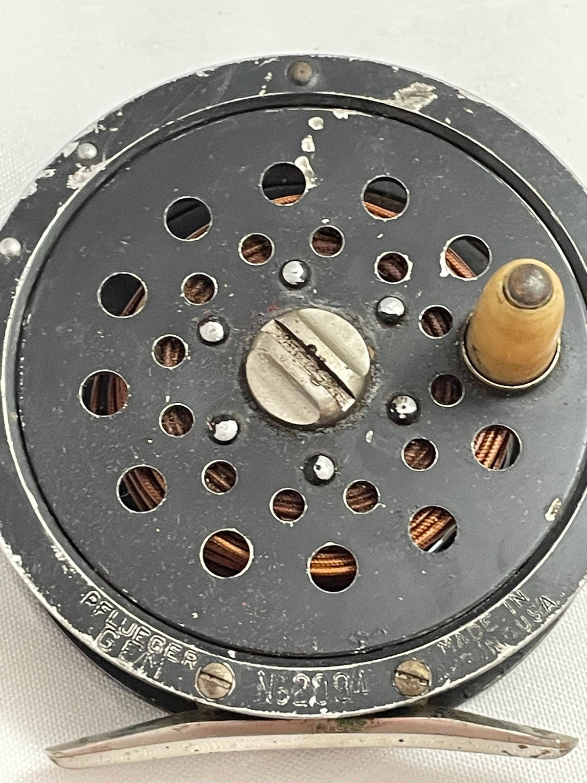 Vintage Pflueger Gem 2094 Fly fishing reel.