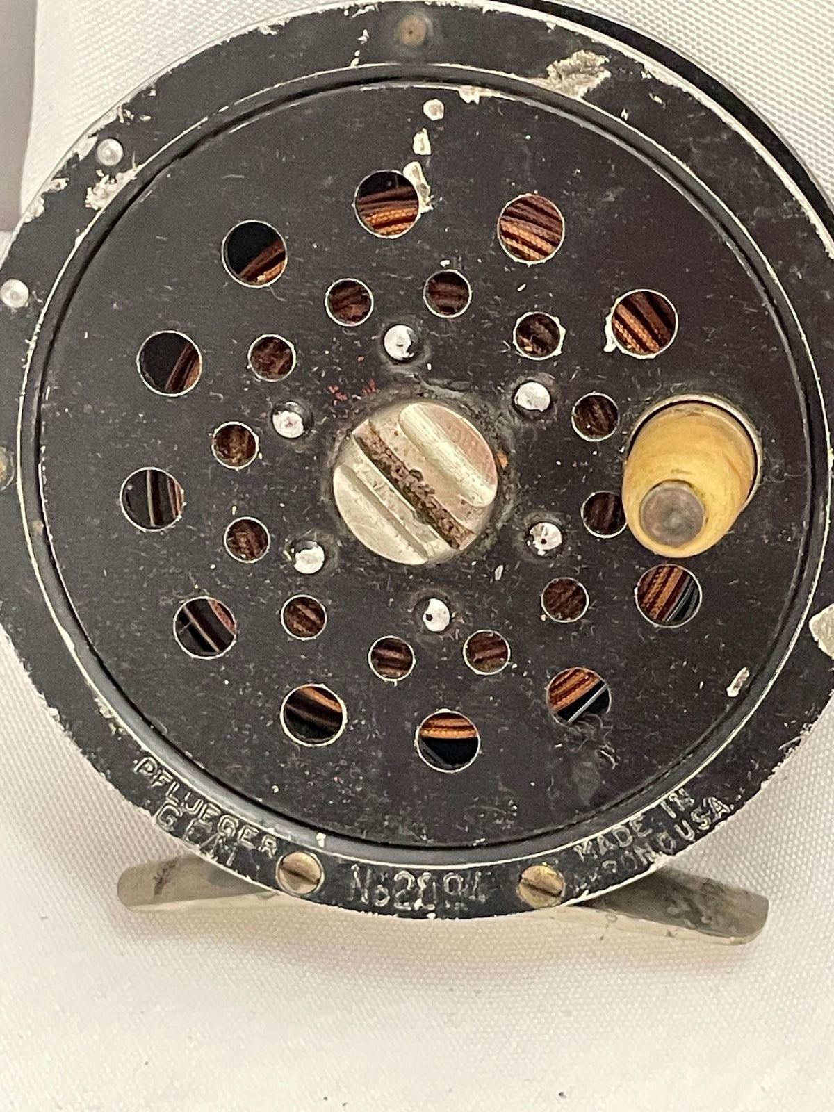 Vintage Pflueger Gem 2094 Fly fishing reel.