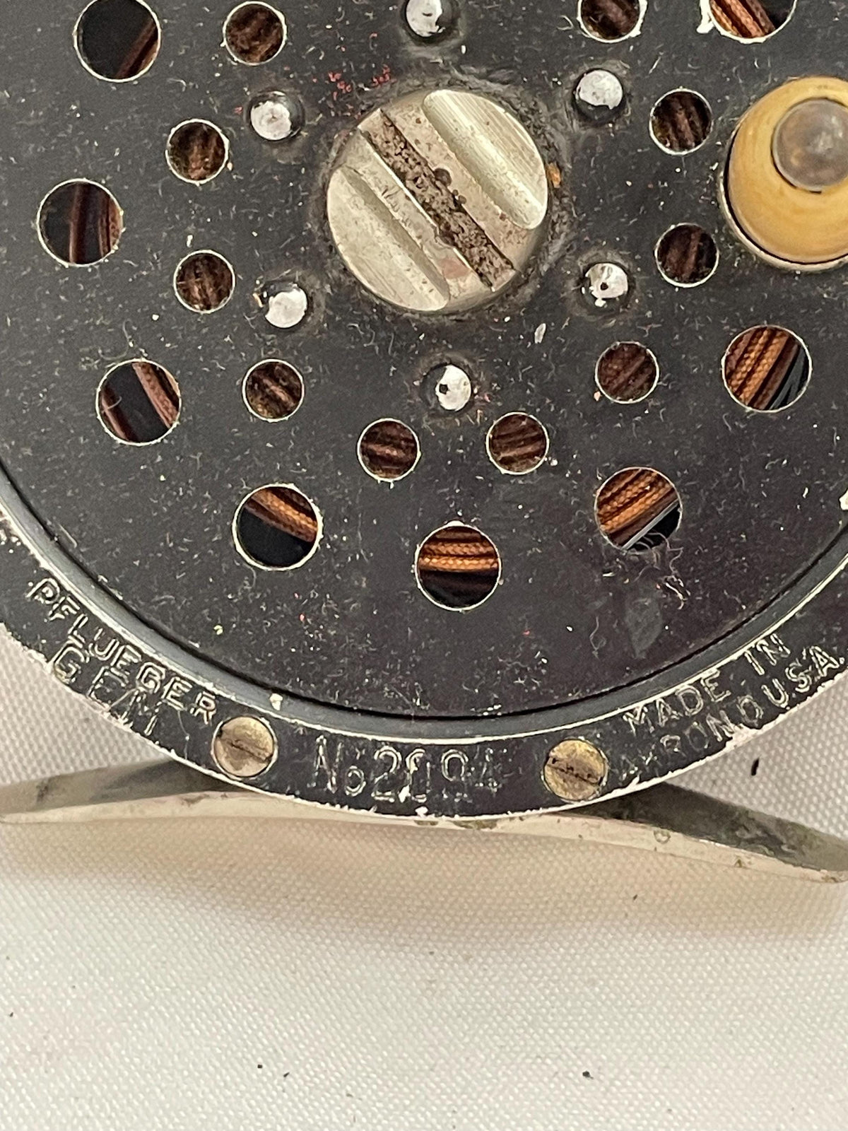 Vintage Pflueger Gem 2094 Fly fishing reel.