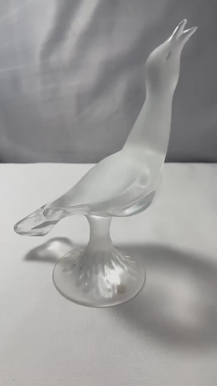 Vintage Lalique Crystal Seagull Figurine, Bird Statue, French Art Glass, Collectible Sculpture, Lalique France